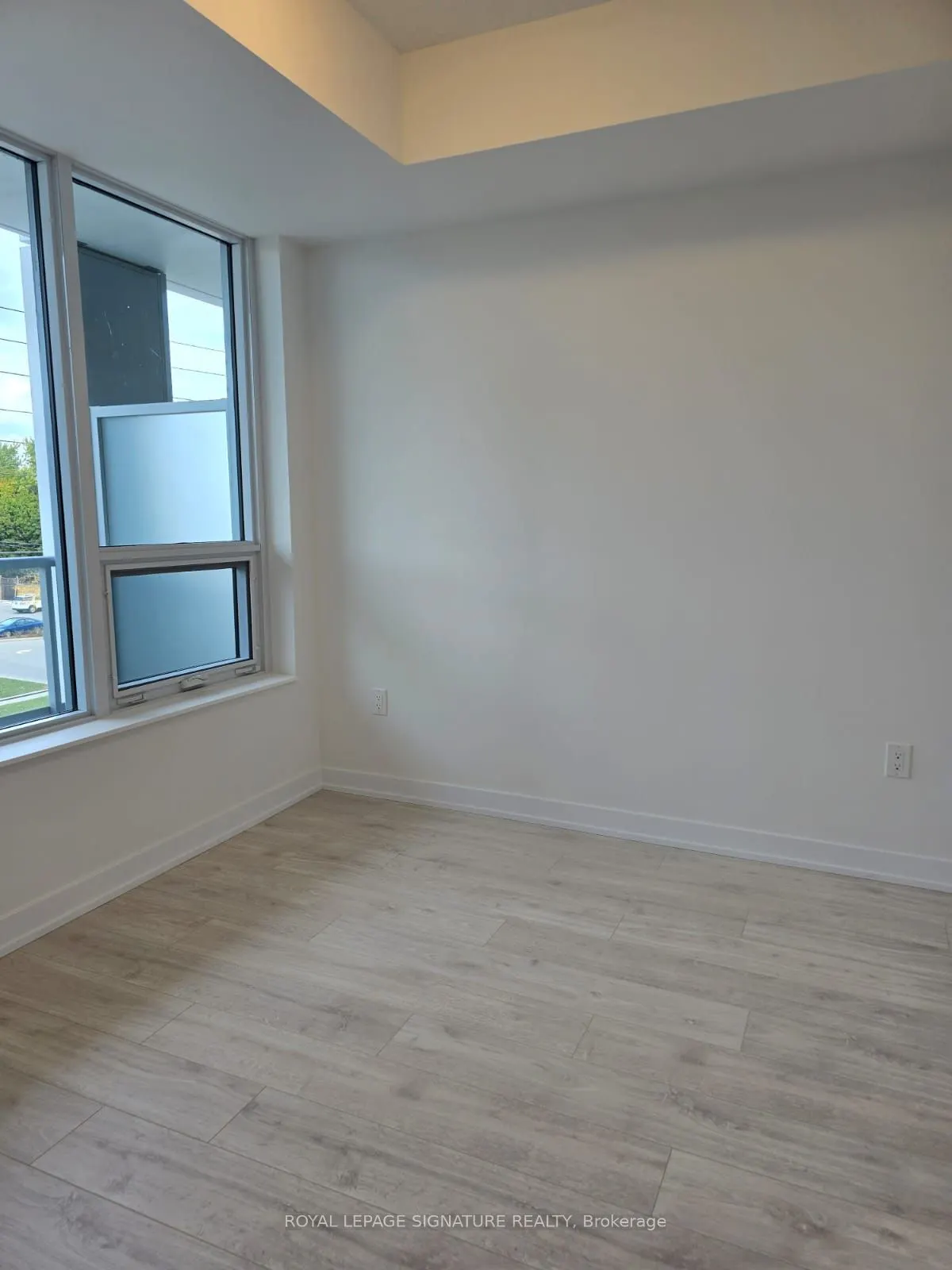 500 Plains Road E, #312