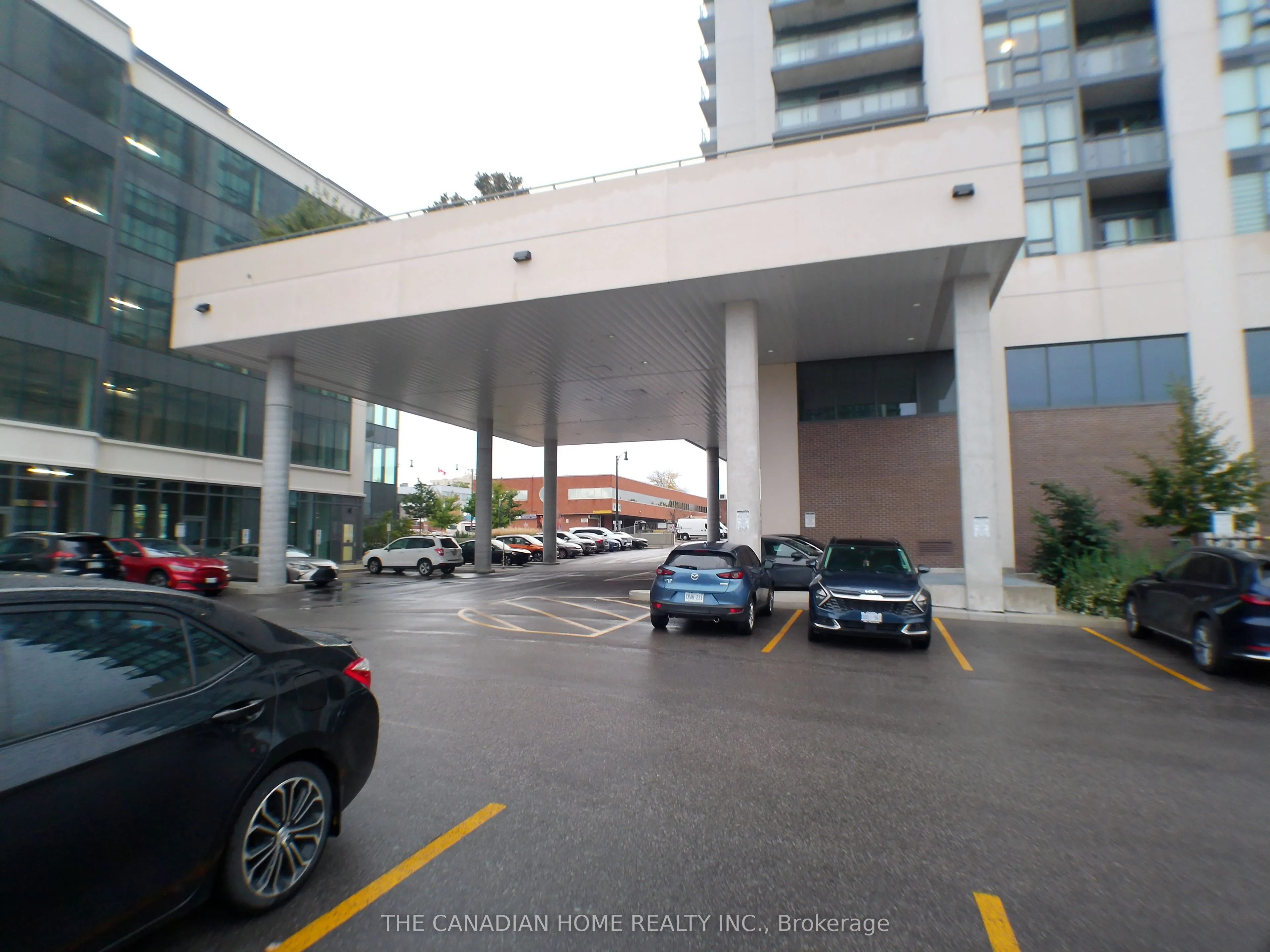 15 LYNCH Street, #1403