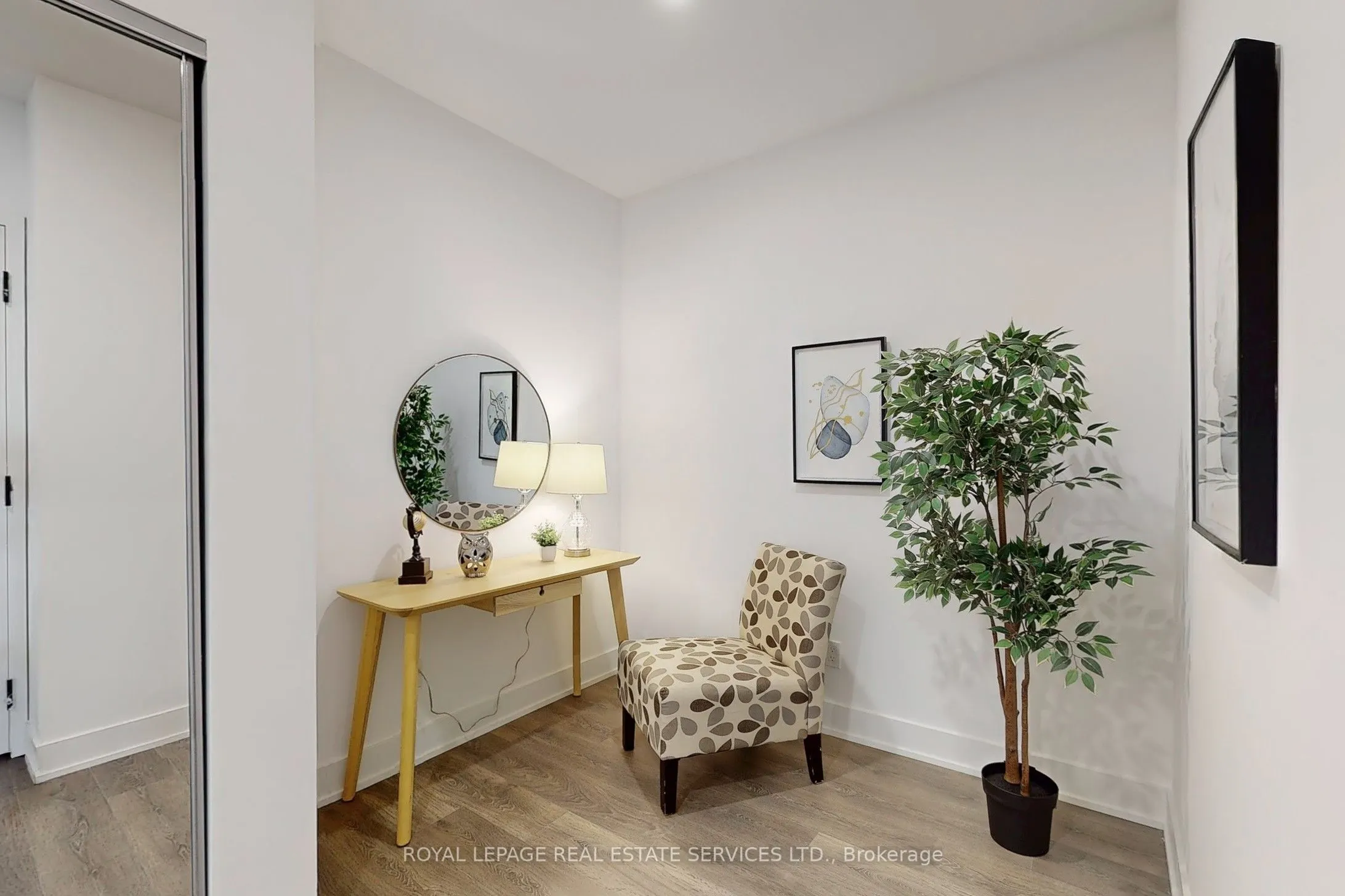 2489 Taunton Road, #1117