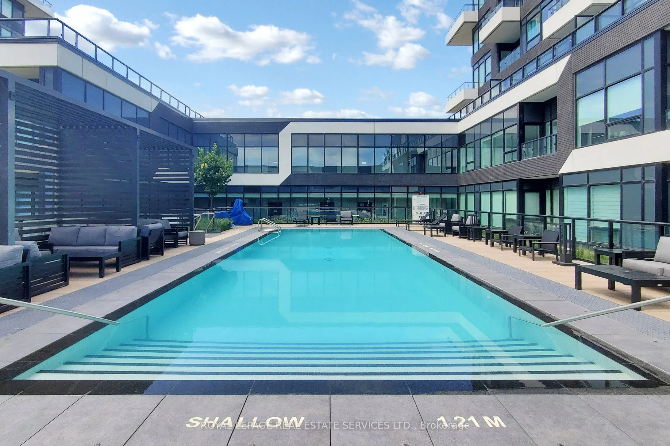 2489 Taunton Road, #1117