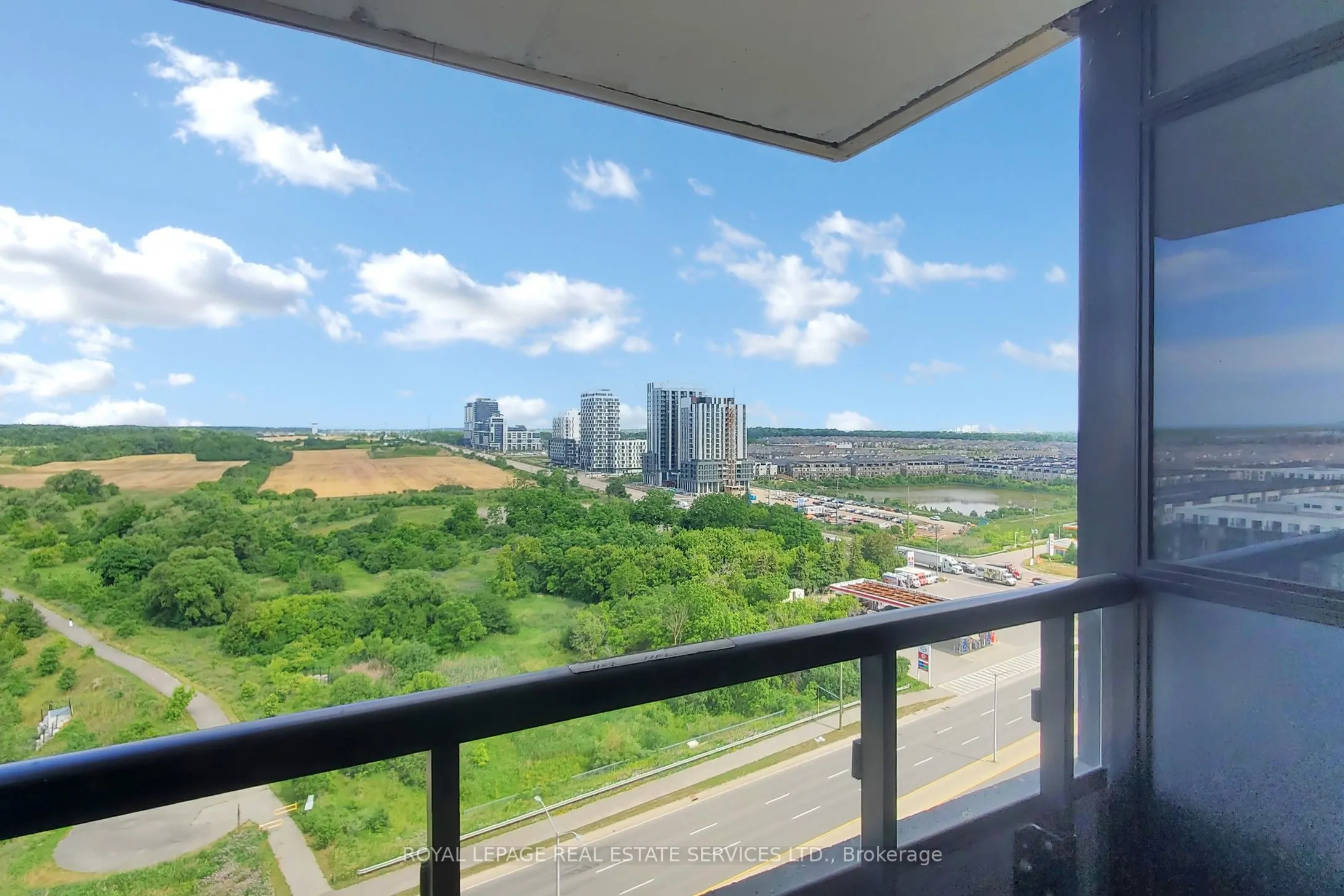 2489 Taunton Road, #1117