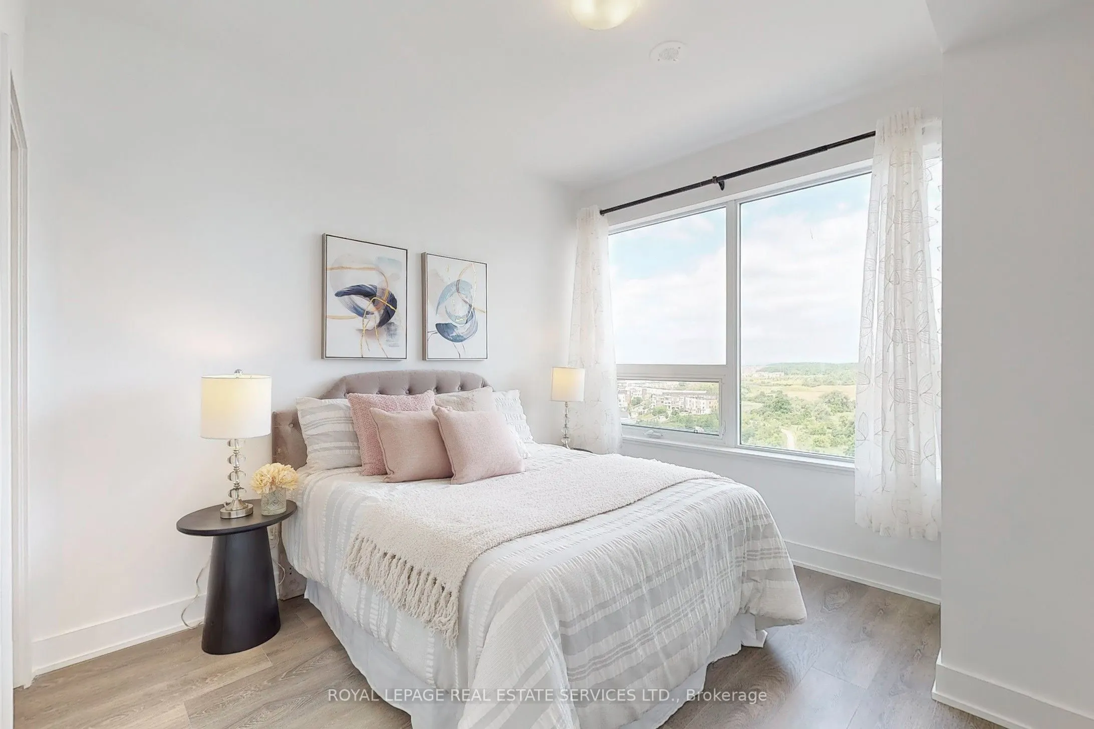 2489 Taunton Road, #1117