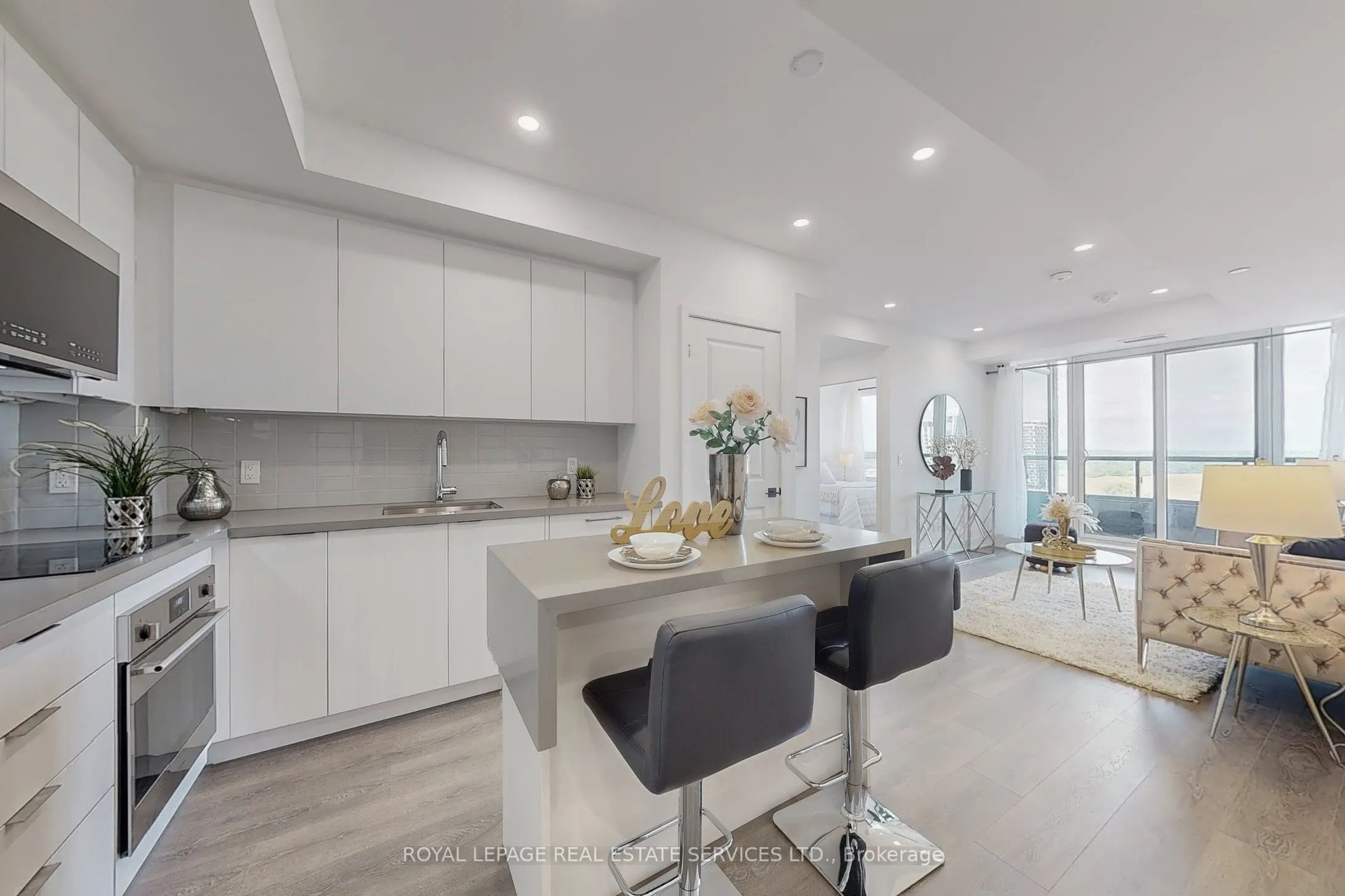 2489 Taunton Road, #1117