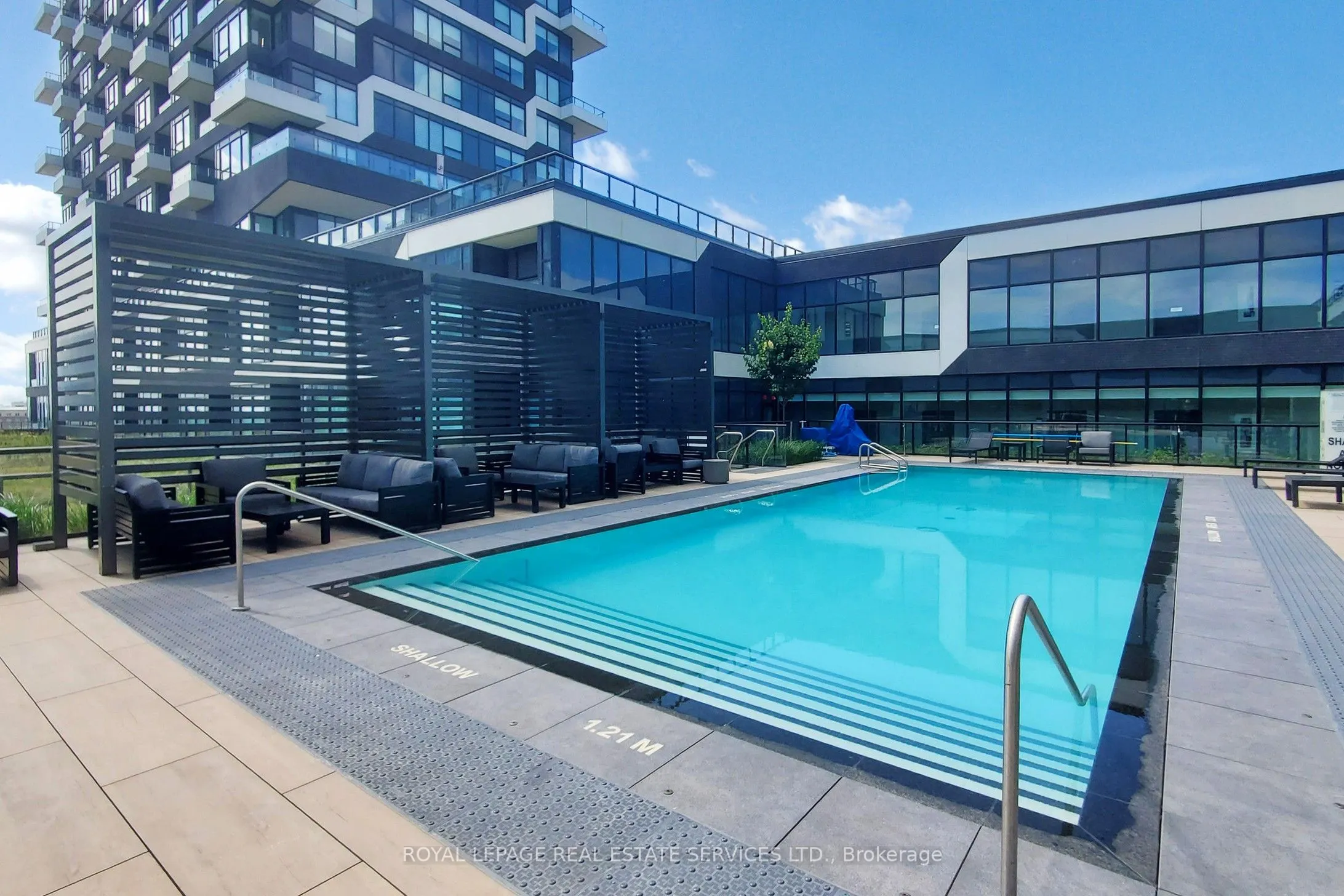 2489 Taunton Road, #1117