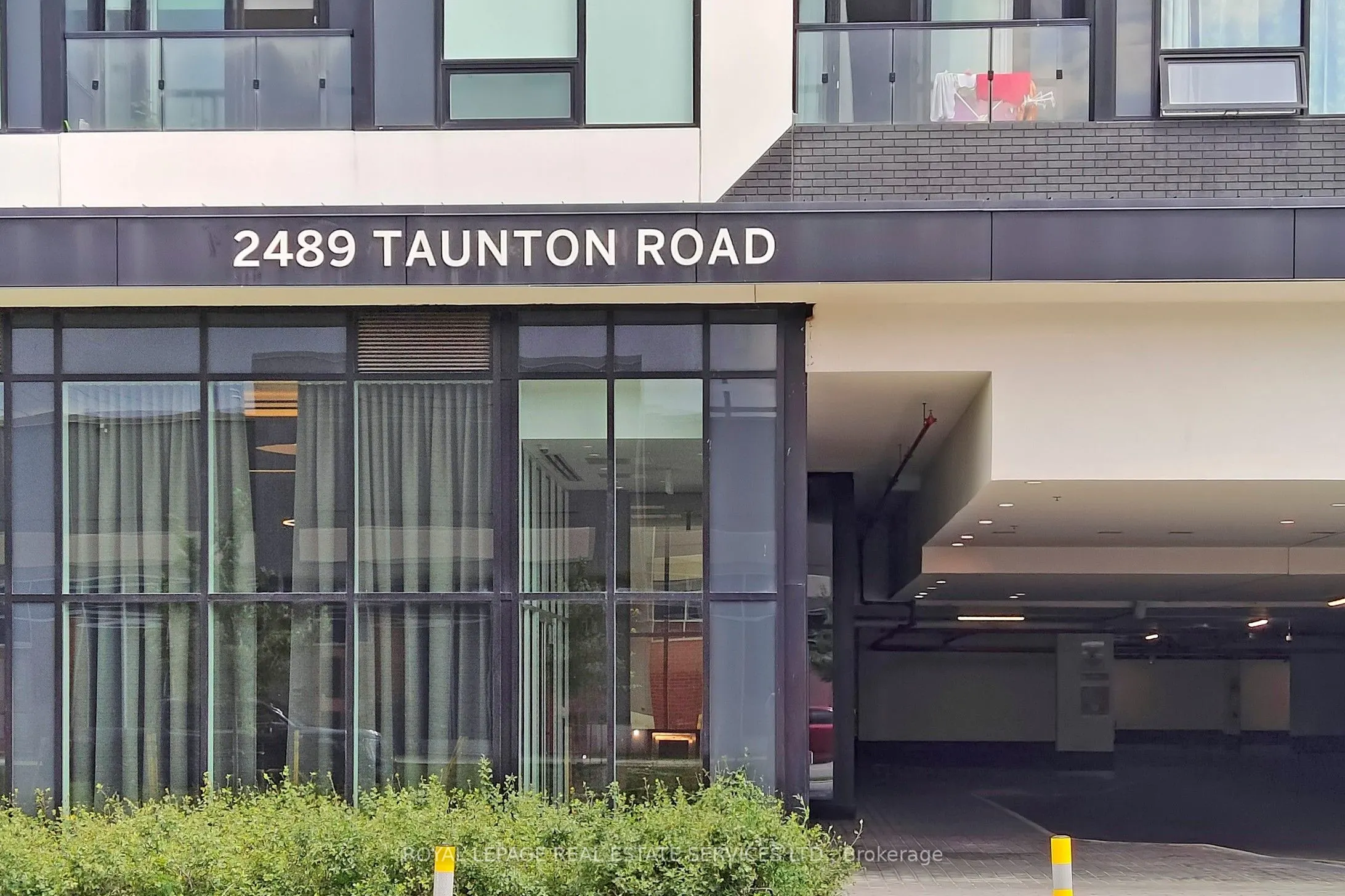 2489 Taunton Road, #1117