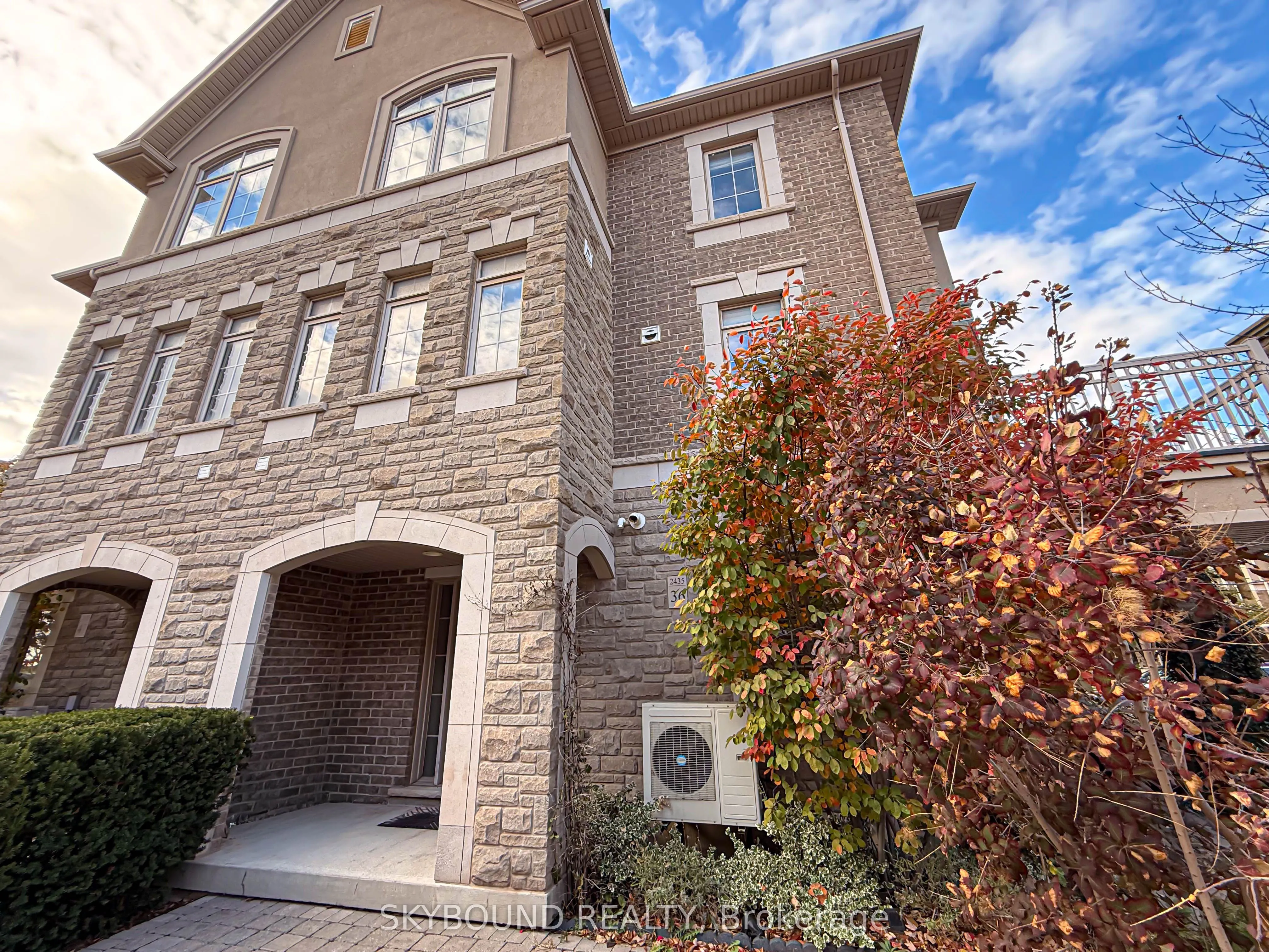 2435 Greenwich Drive, #36