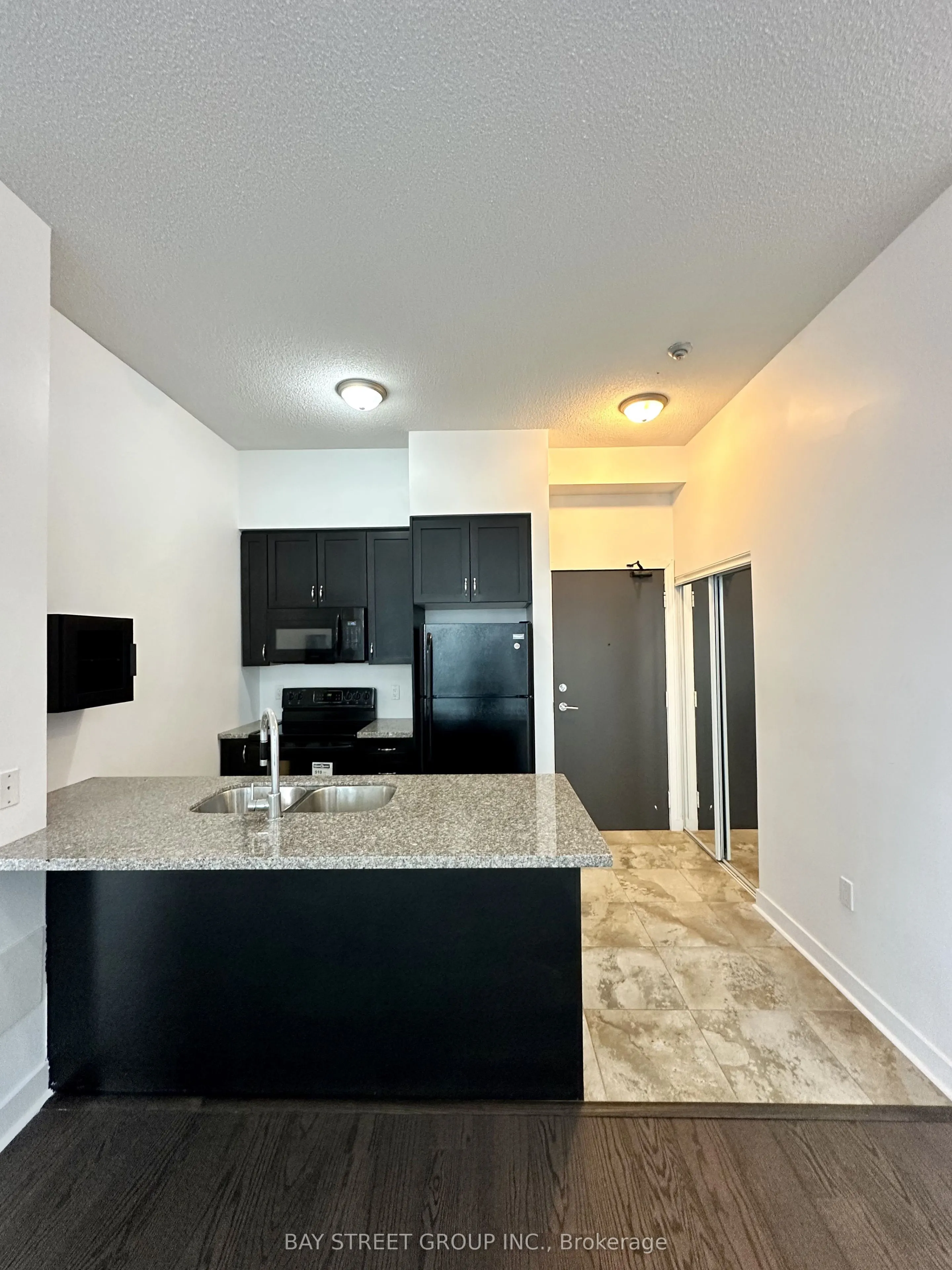 4070 Confederation Parkway, #609