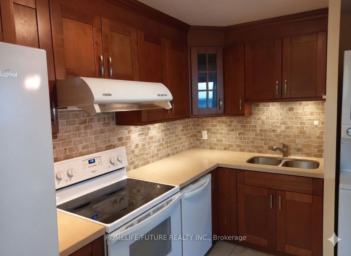 3695 Kaneff Crescent, #1708