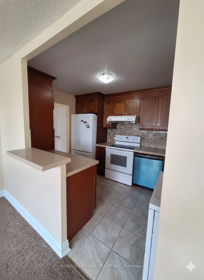 3695 Kaneff Crescent, #1708