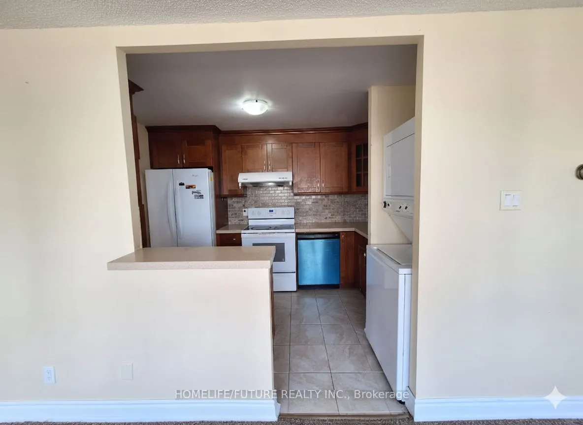 3695 Kaneff Crescent, #1708