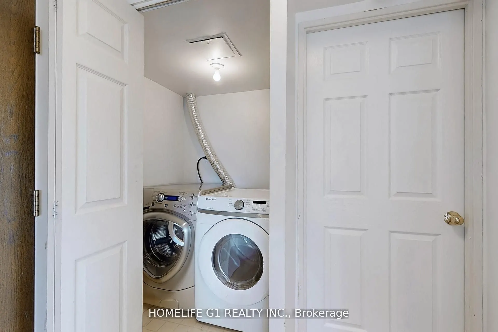 50 Kingsbridge Garden Circle, #1111