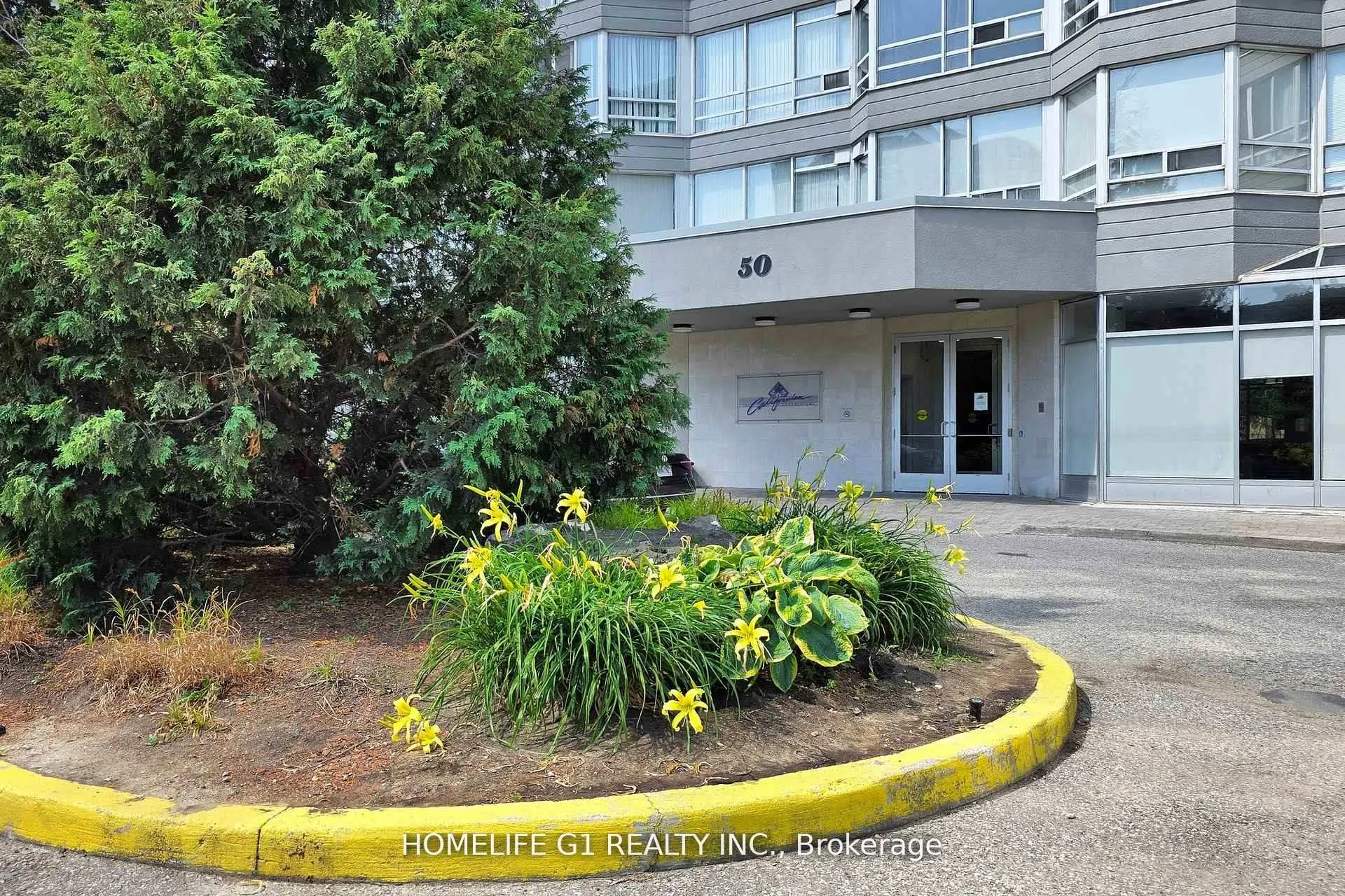 50 Kingsbridge Garden Circle, #1111