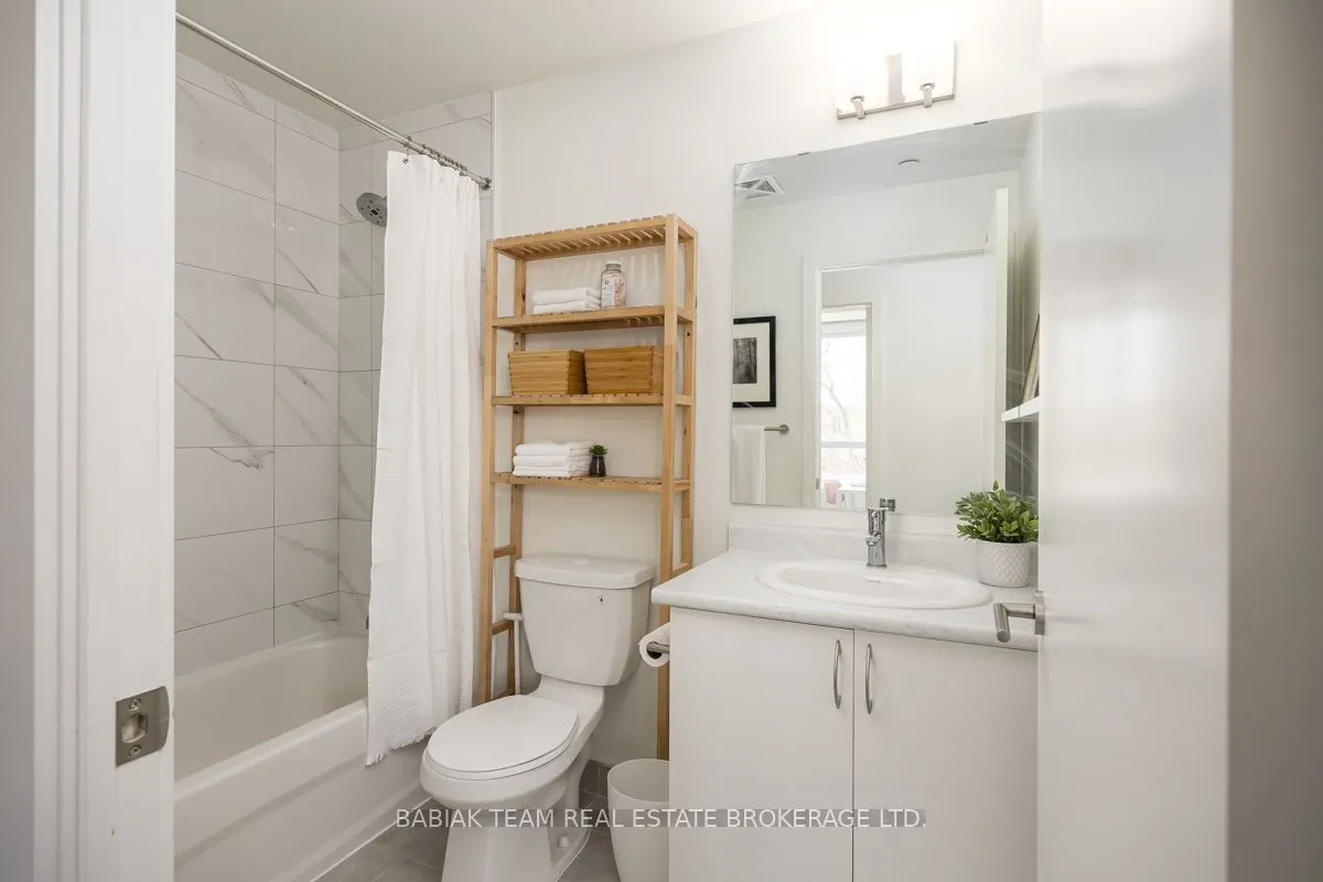10 Wilby Crescent, #104