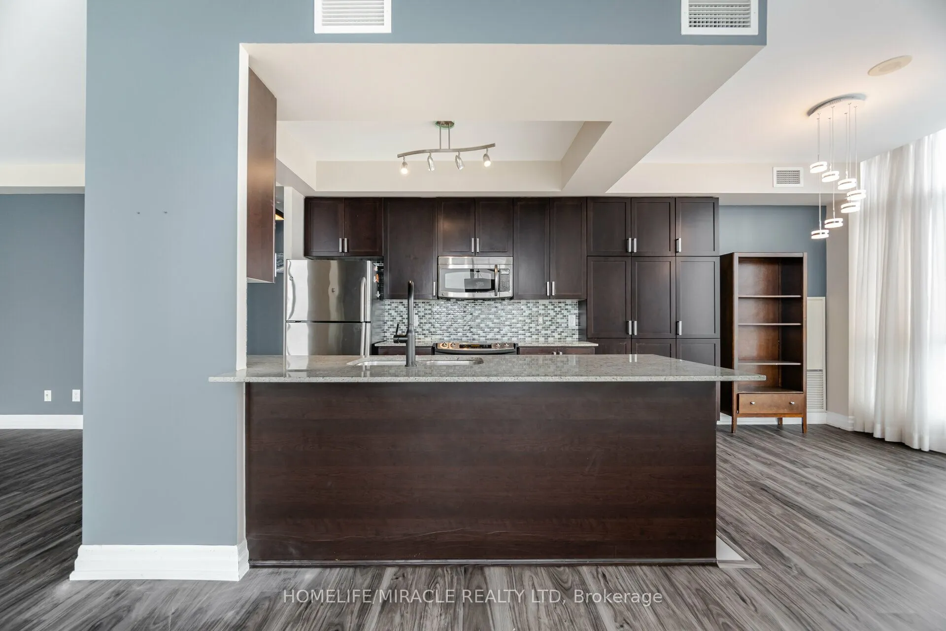 225 Webb Drive, #PH2