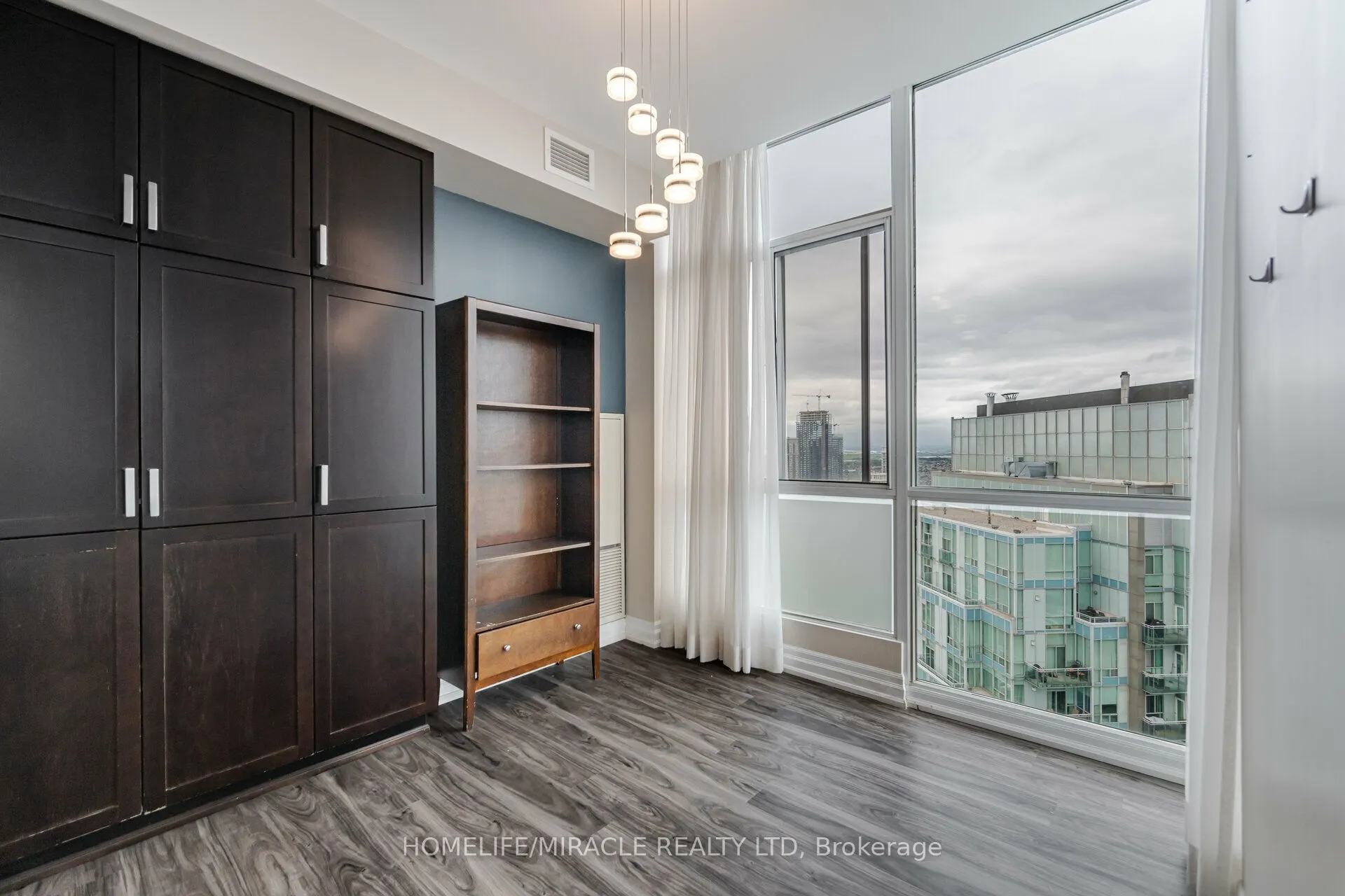 225 Webb Drive, #PH2