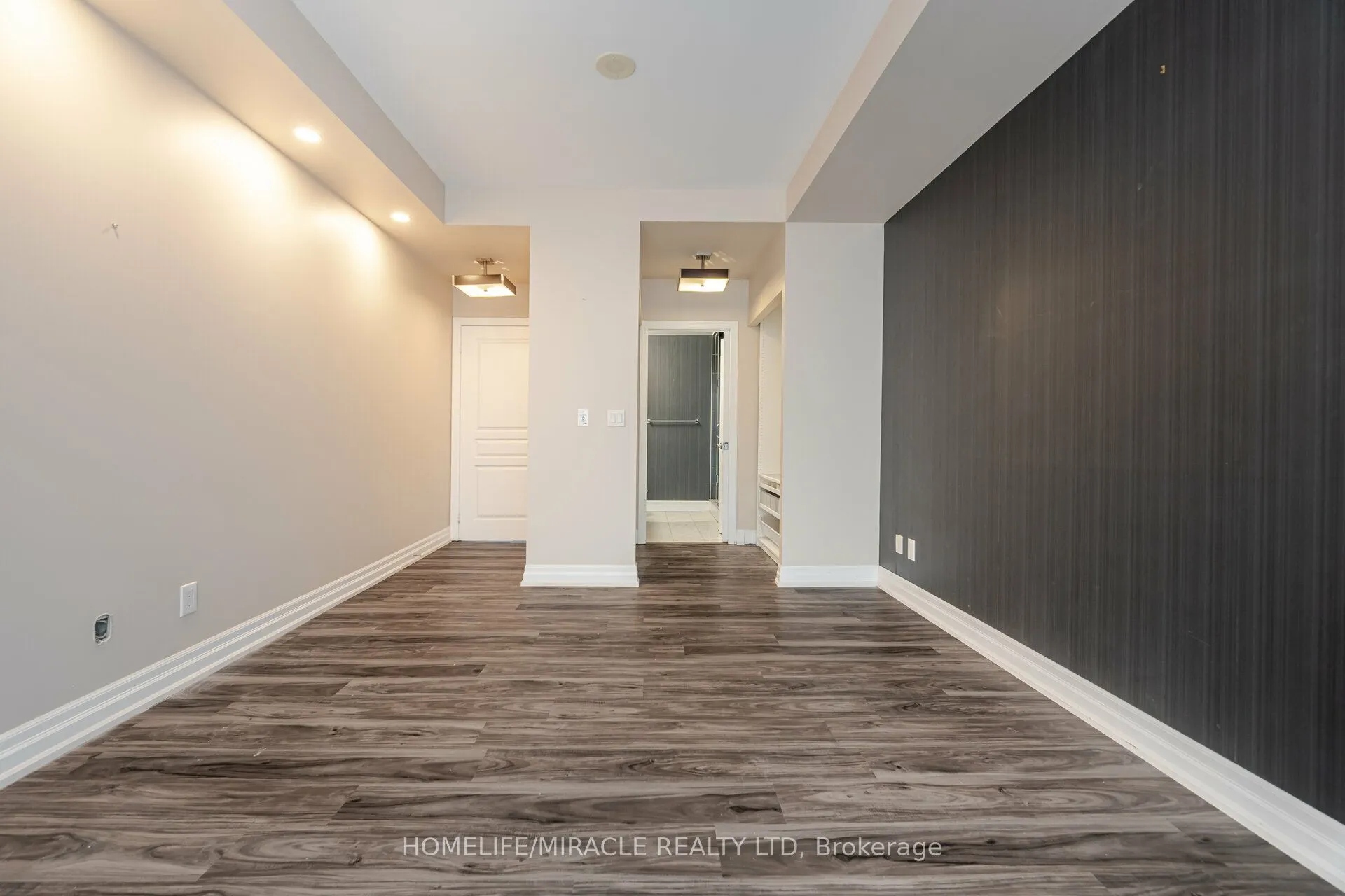 225 Webb Drive, #PH2