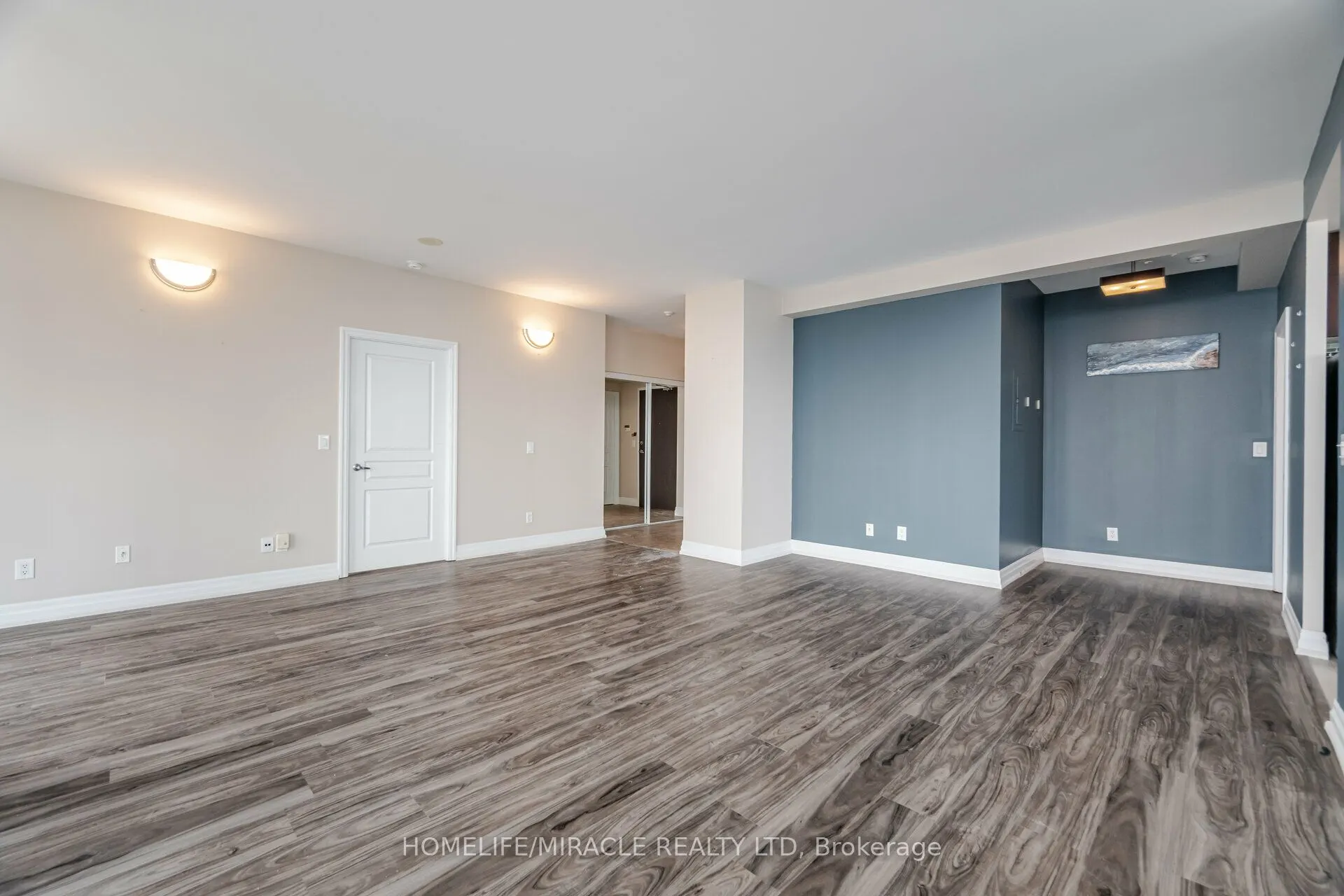 225 Webb Drive, #PH2