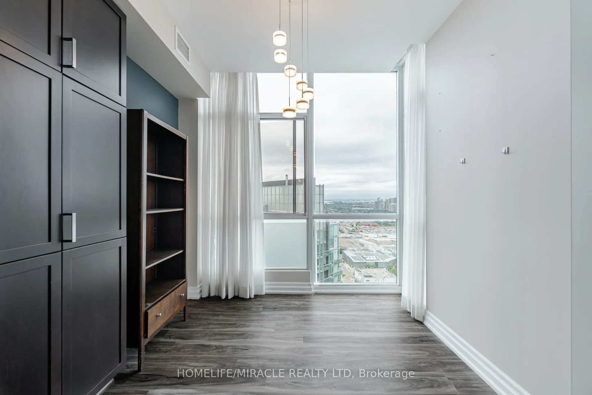 225 Webb Drive, #PH2