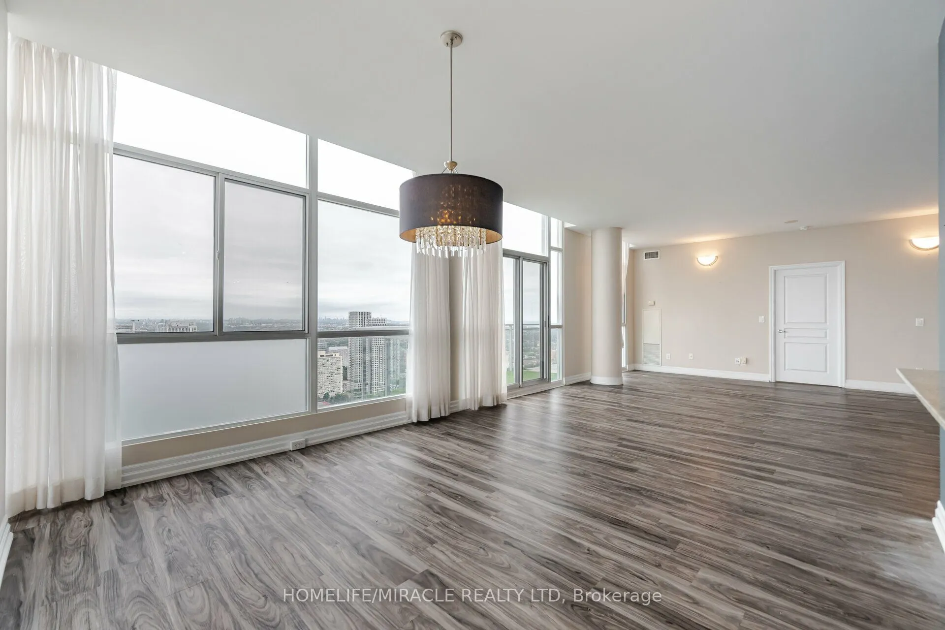 225 Webb Drive, #PH2