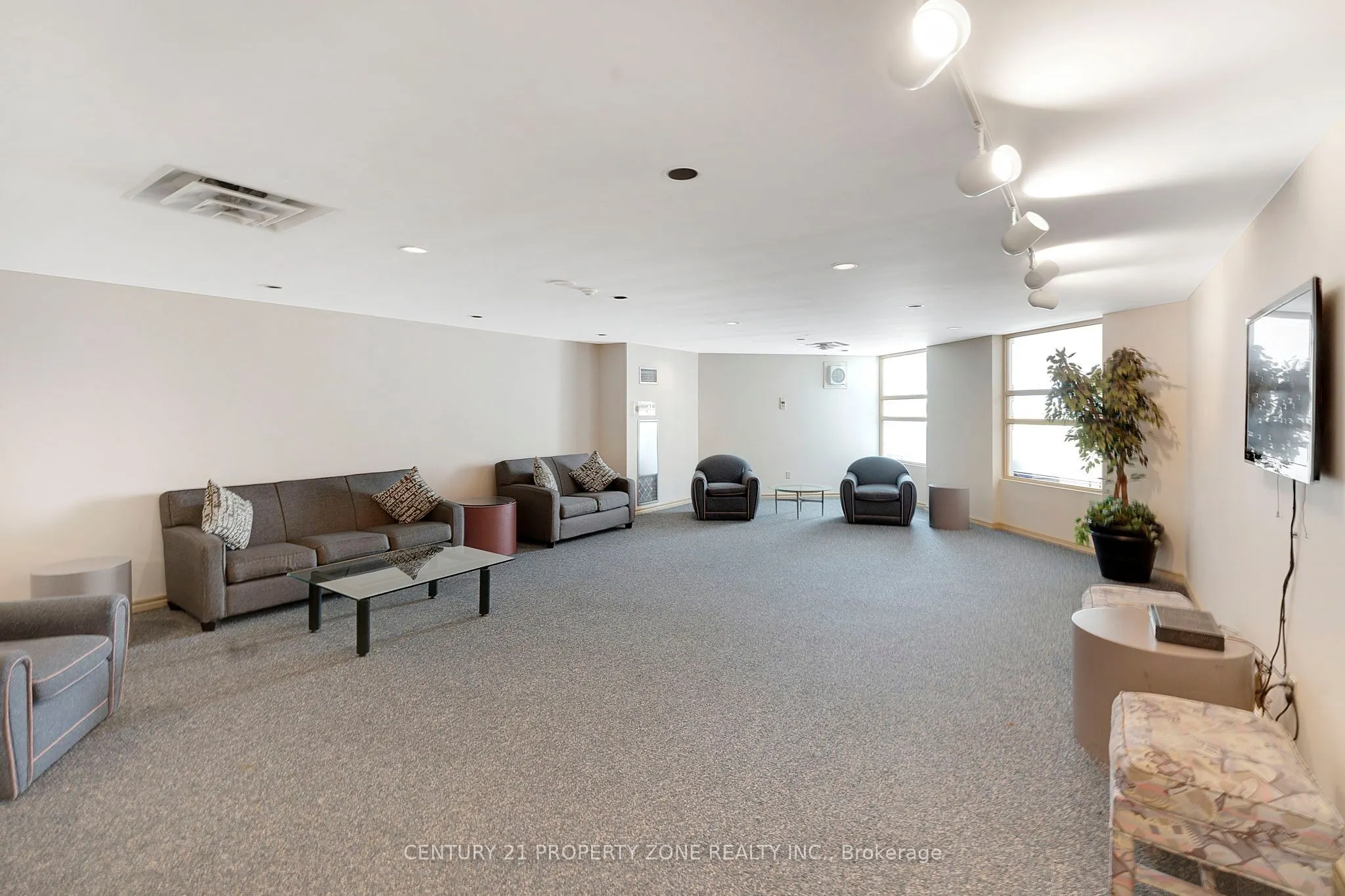 10 Laurelcrest Street, #407