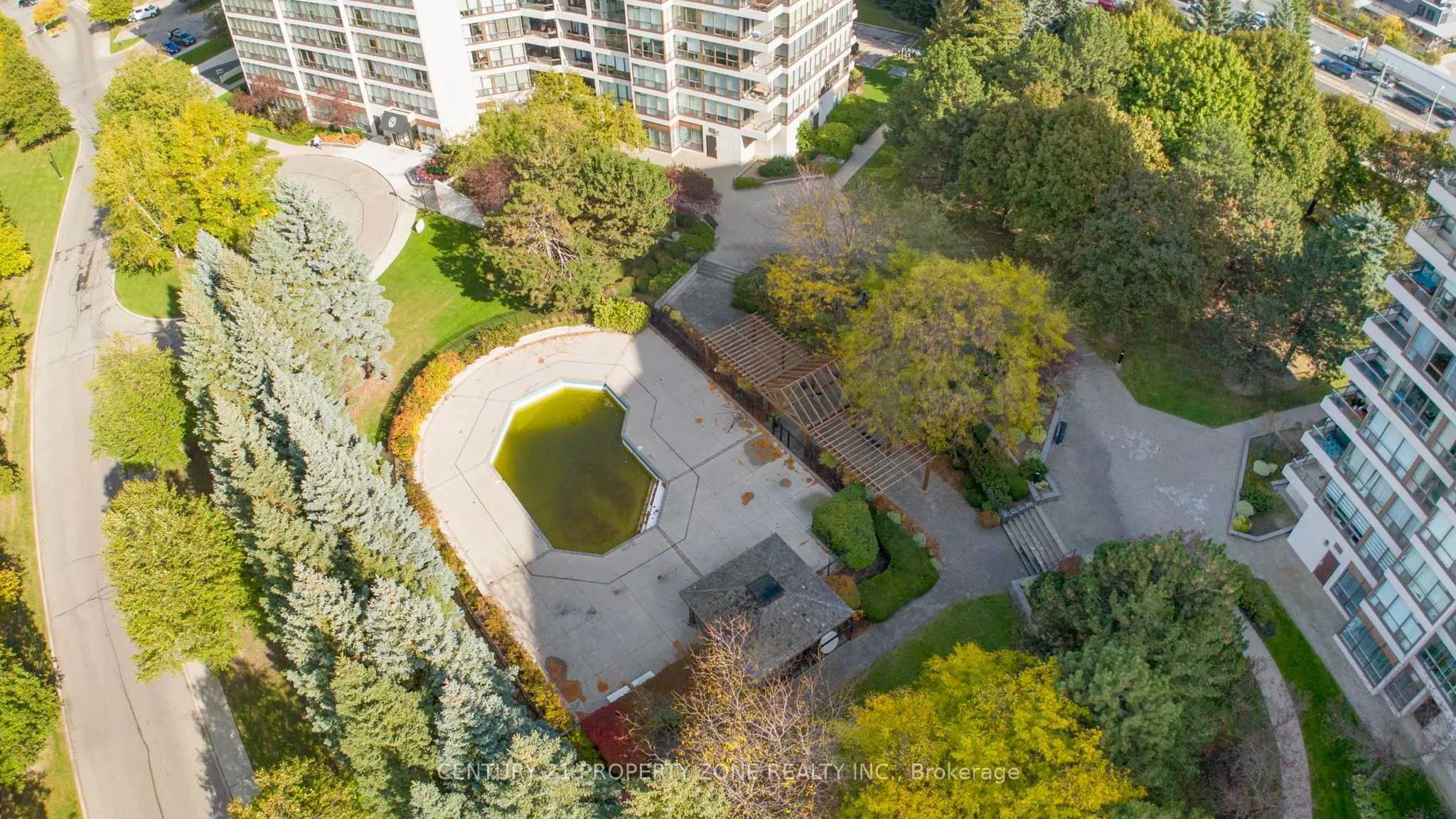 10 Laurelcrest Street, #407