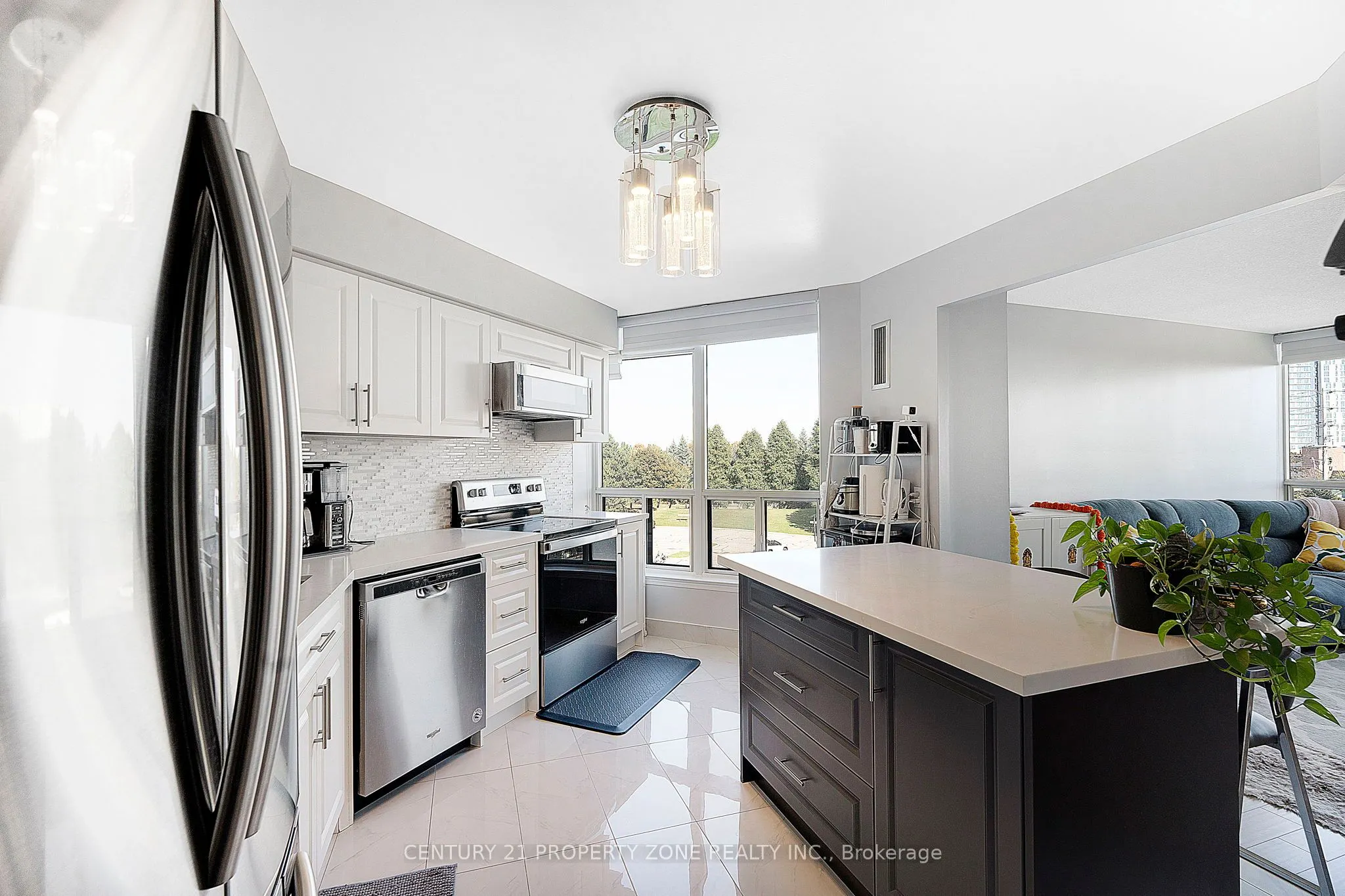 10 Laurelcrest Street, #407