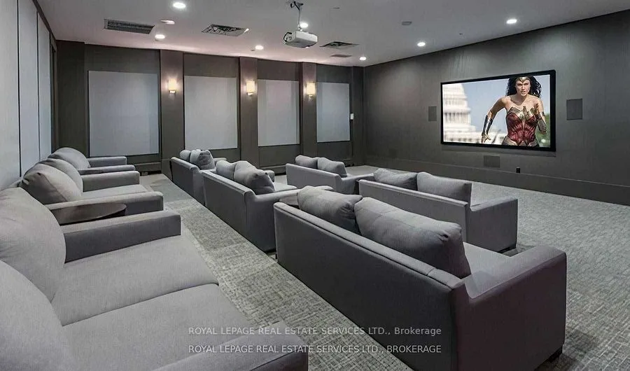 2212 Lakeshore Boulevard, #804