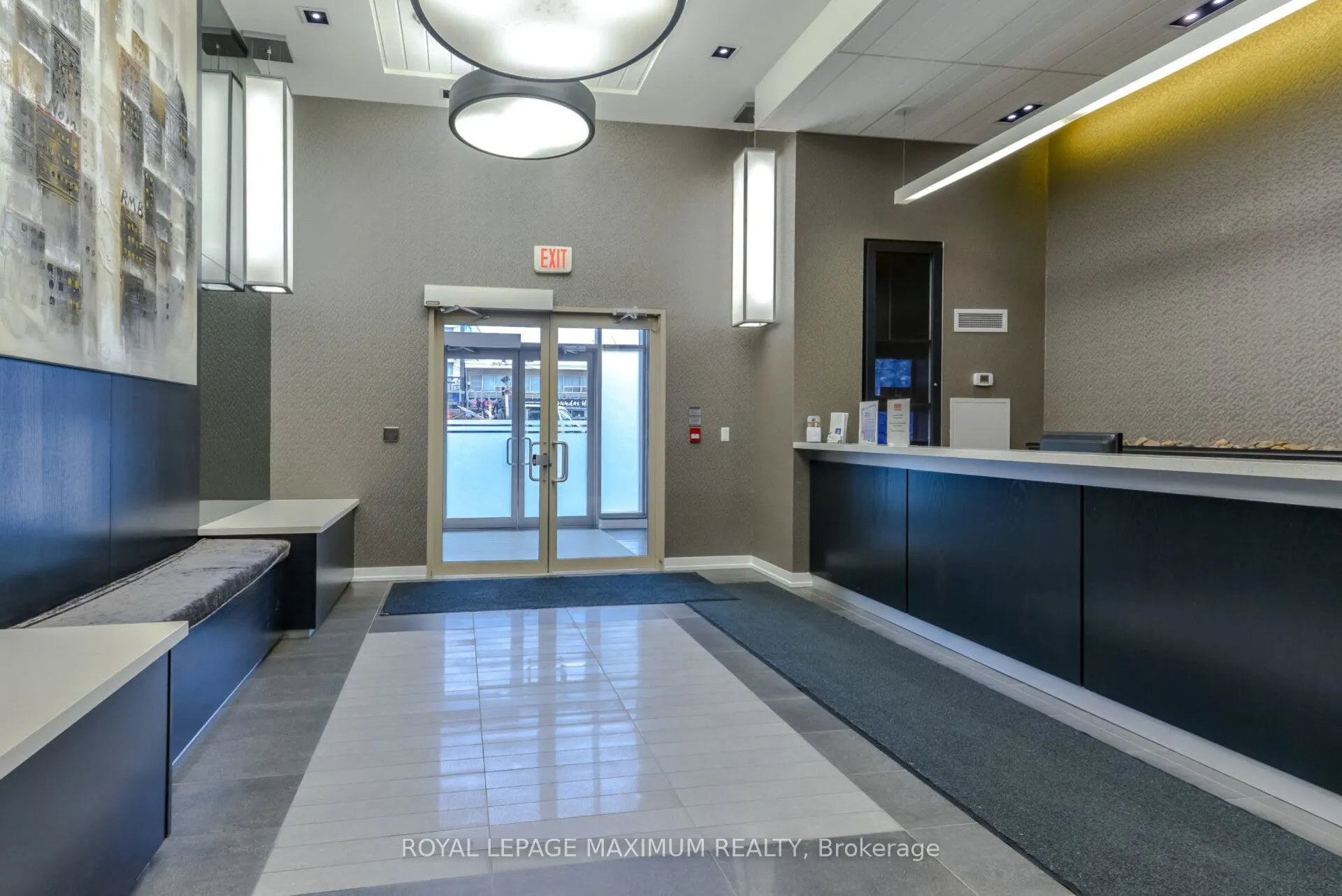 5101 Dundas Street W, #511