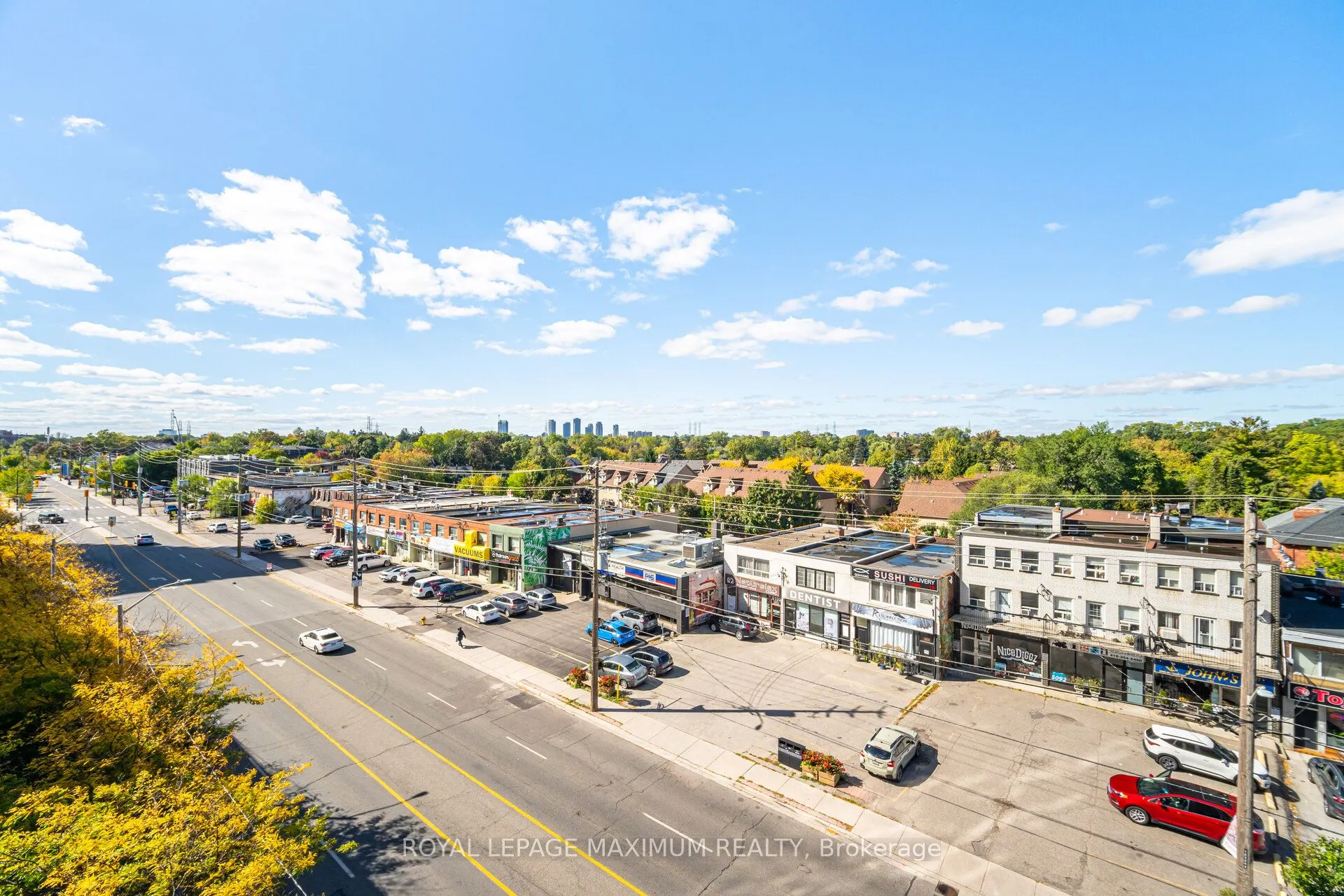 5101 Dundas Street W, #511