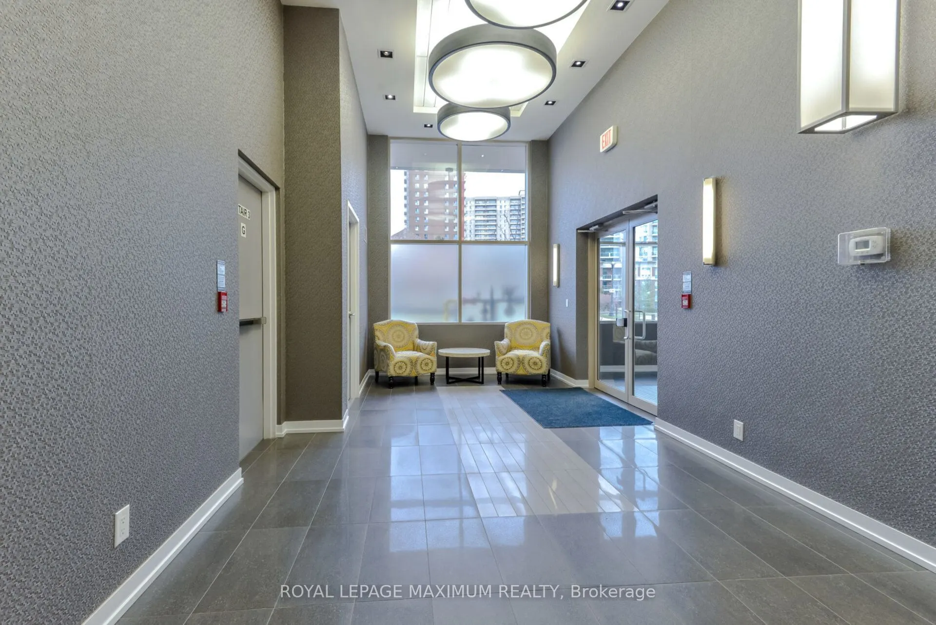 5101 Dundas Street W, #511