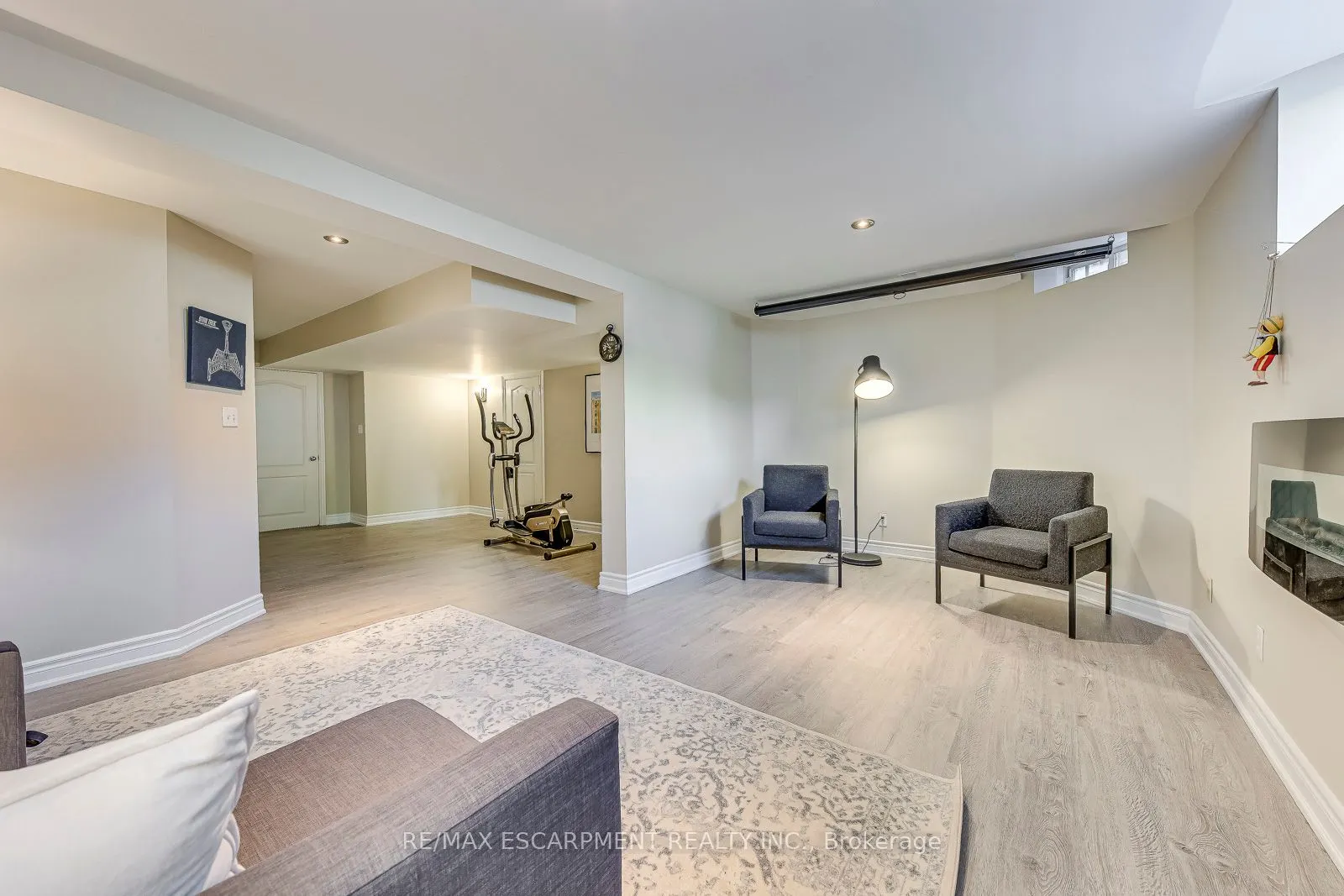 5183 Fernbrook Court