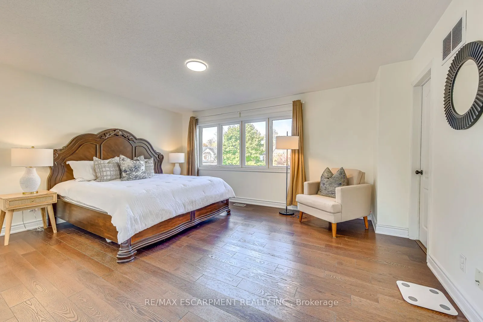 5183 Fernbrook Court