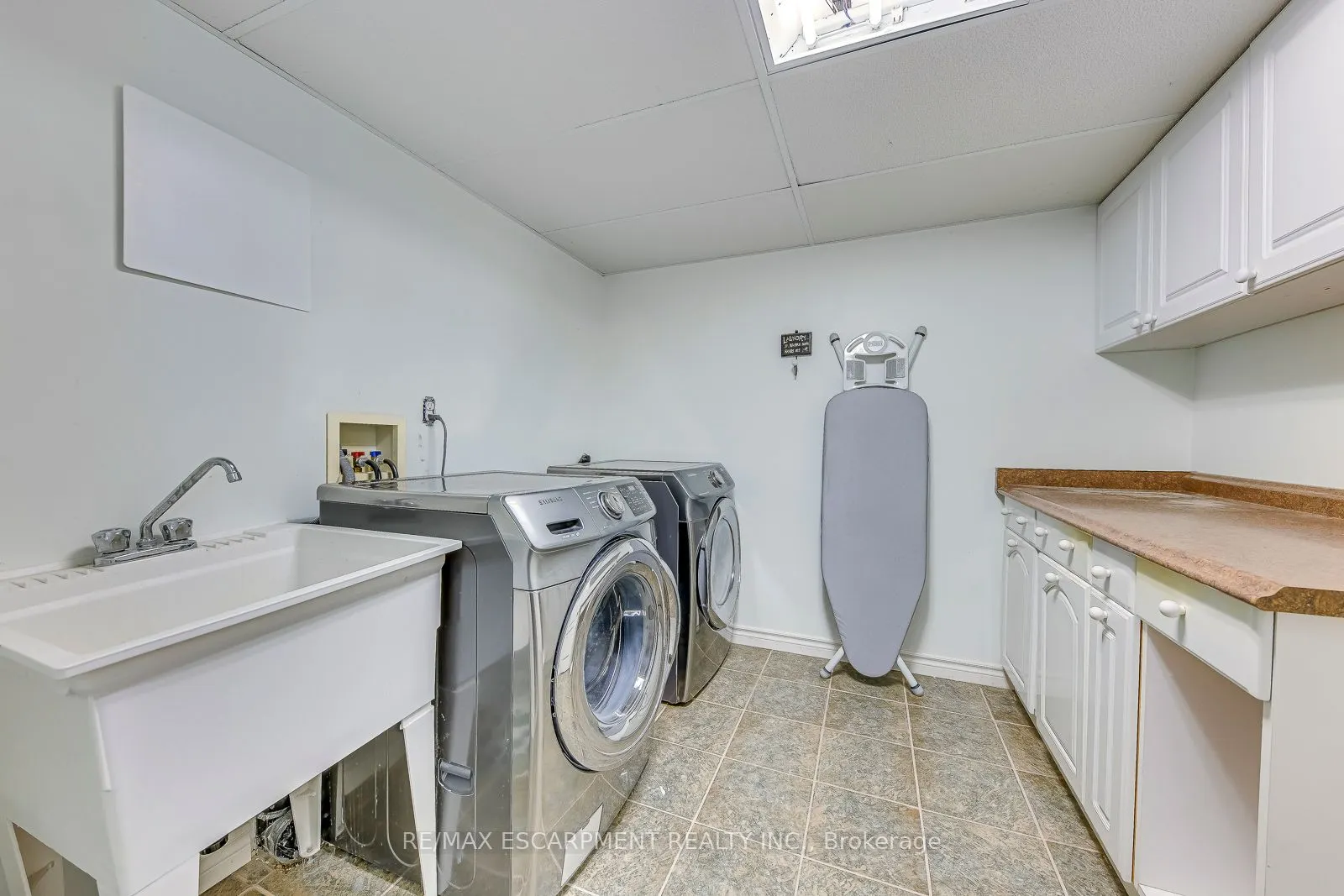 5183 Fernbrook Court