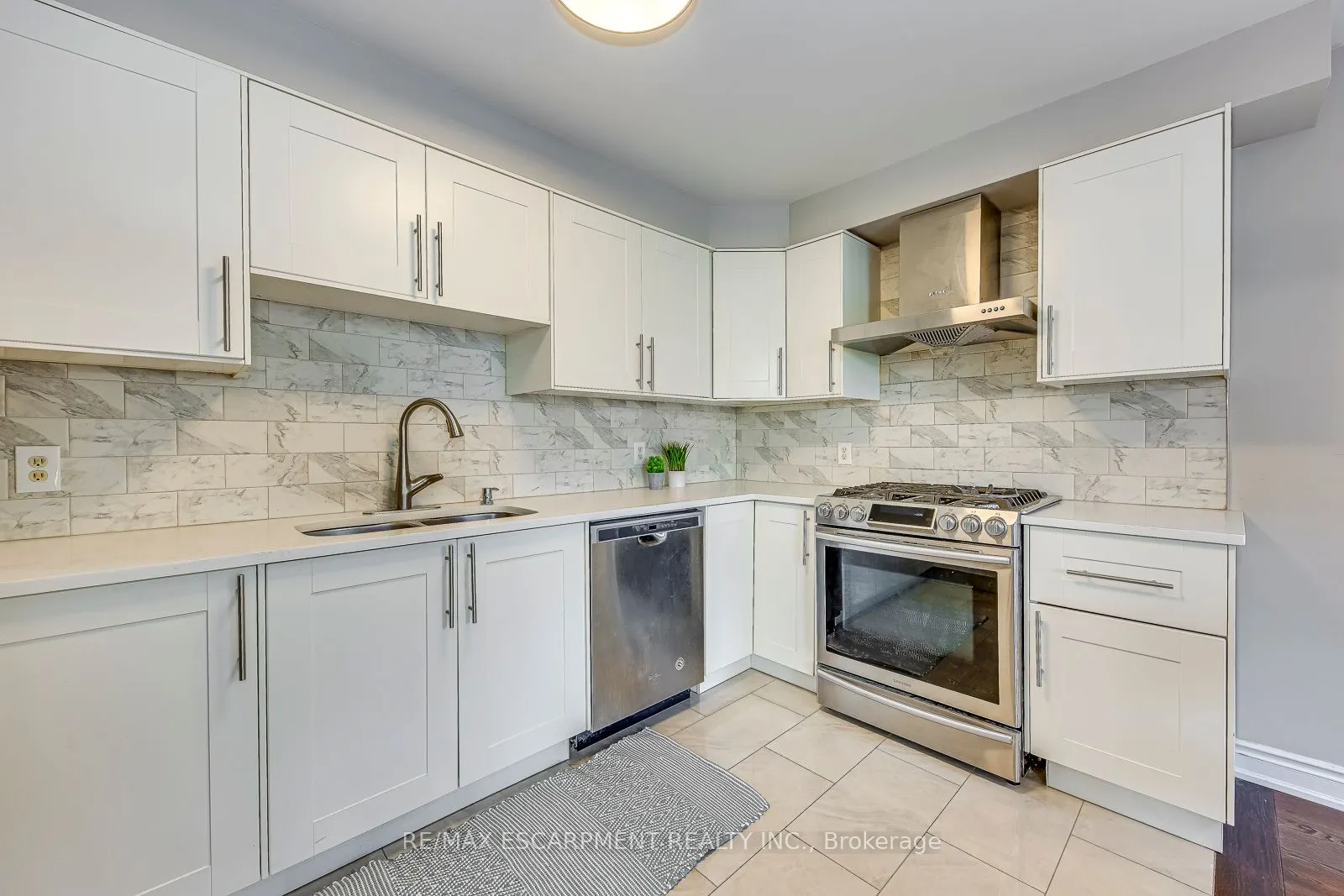 5183 Fernbrook Court