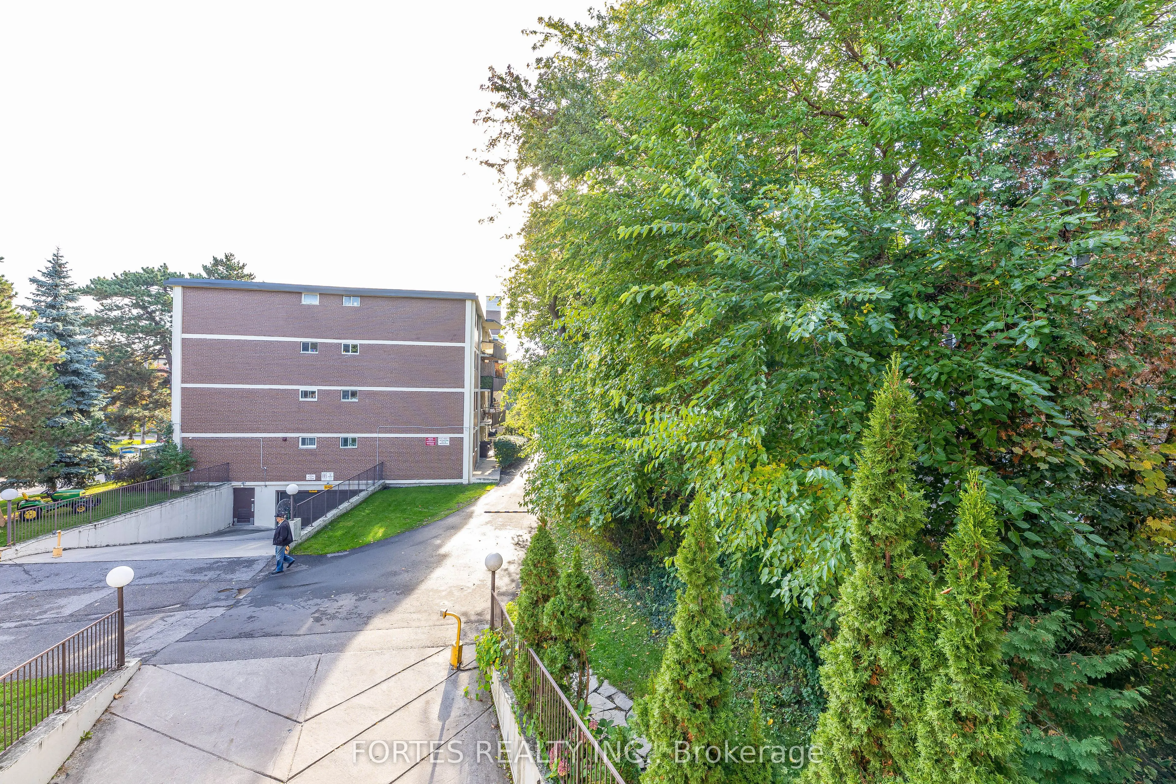 100 Coe Hill Drive, #102