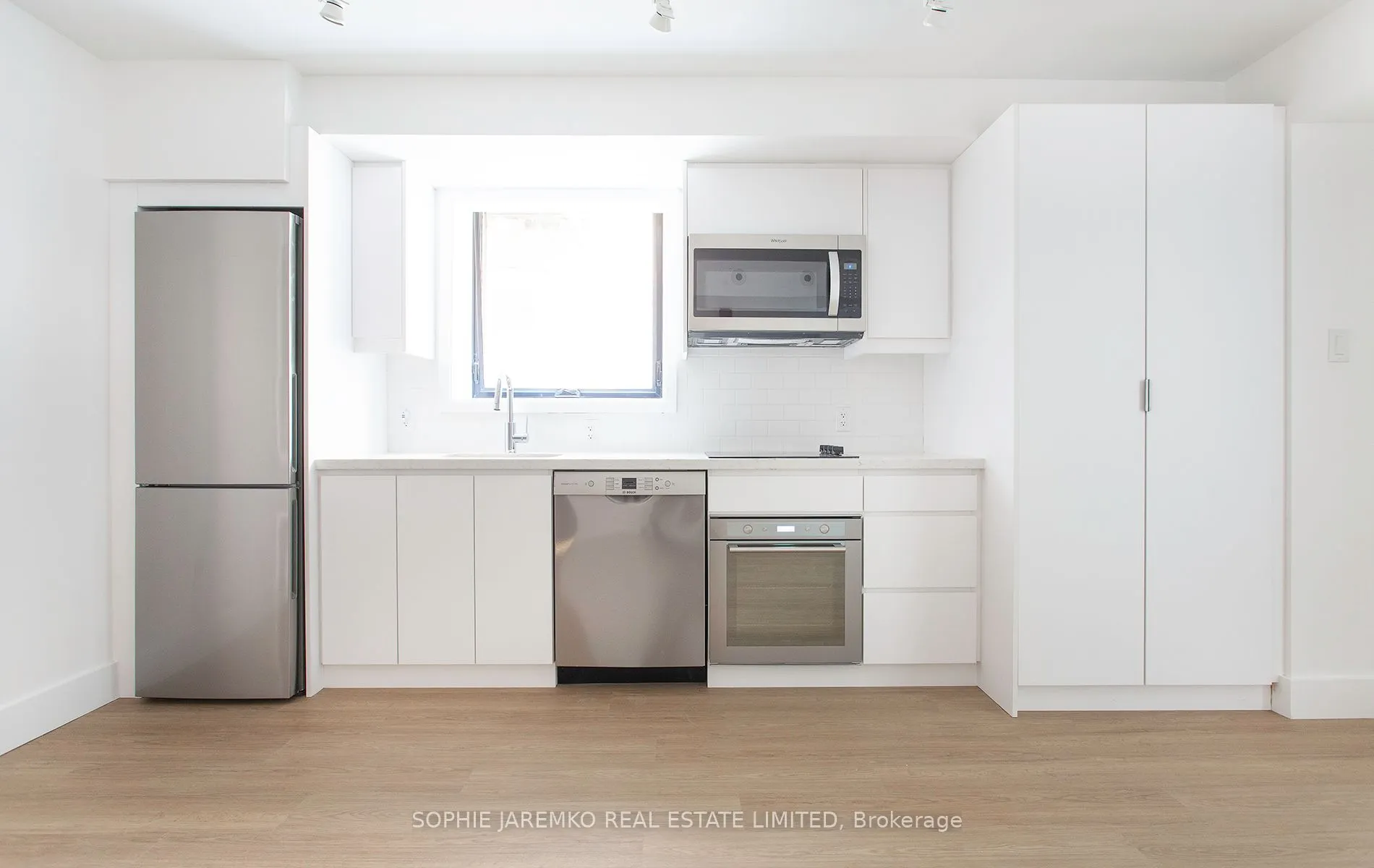 415 Roncesvalles Avenue, #2