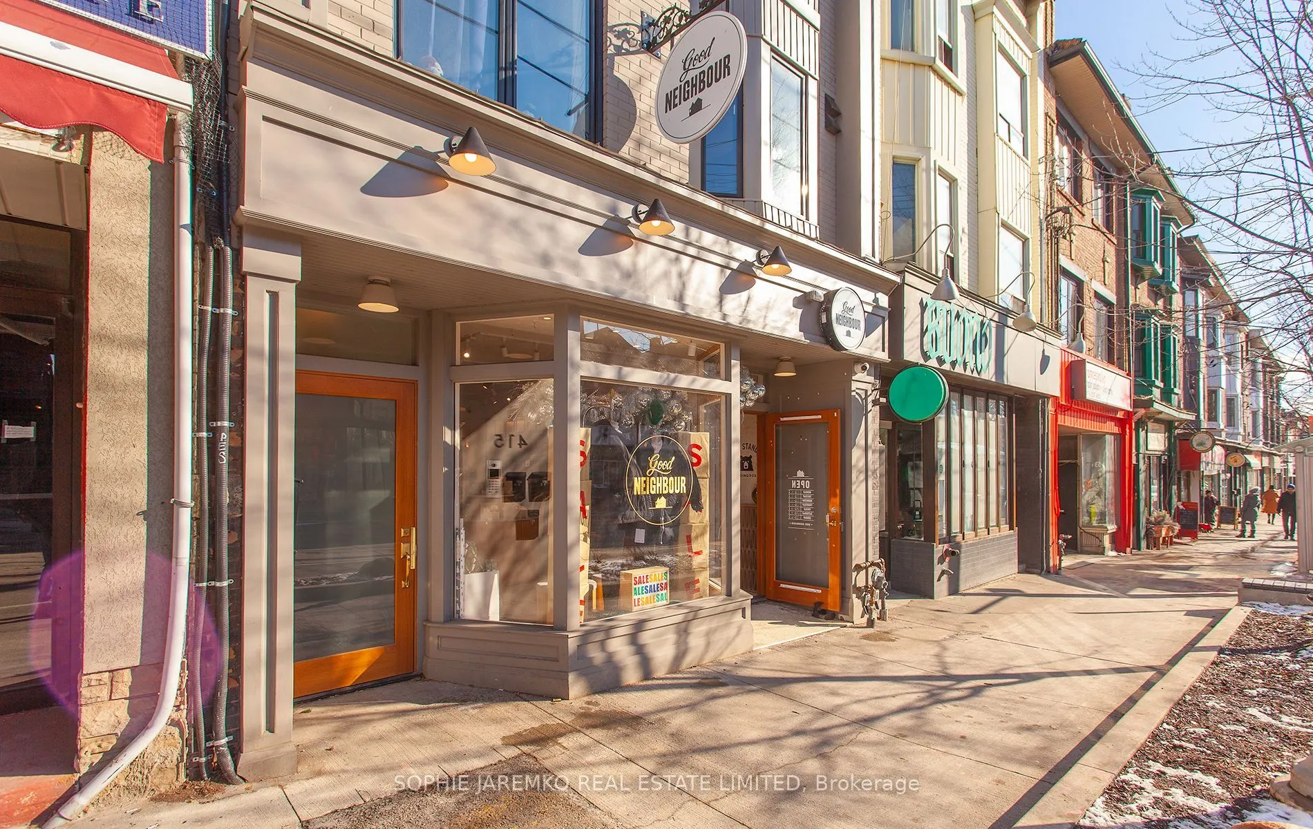 415 Roncesvalles Avenue, #2