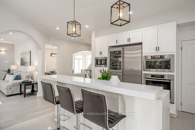 7123 White Pine Court