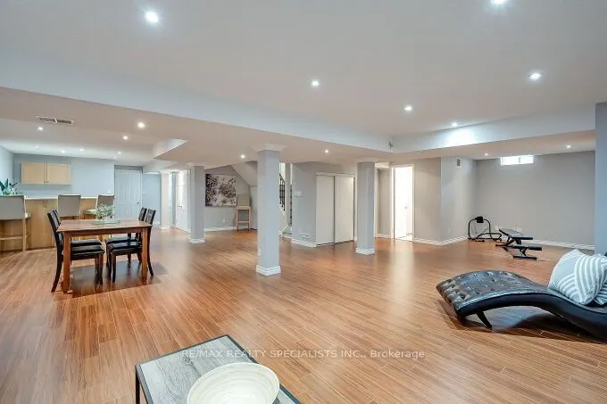 7123 White Pine Court