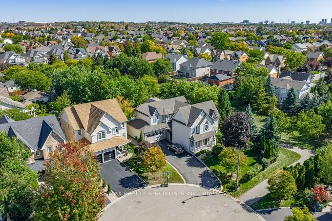 7123 White Pine Court