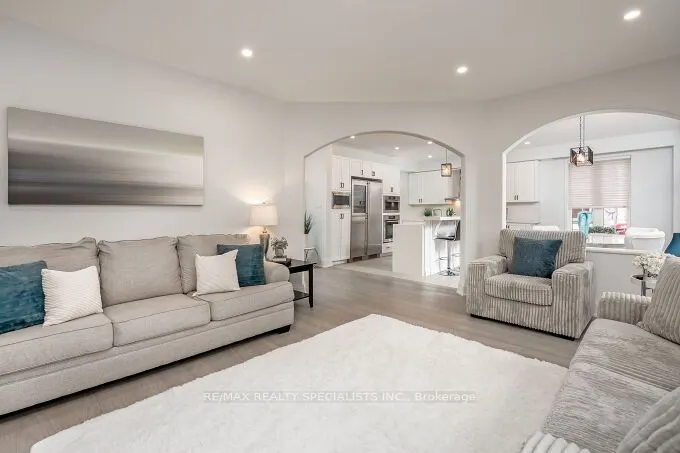 7123 White Pine Court