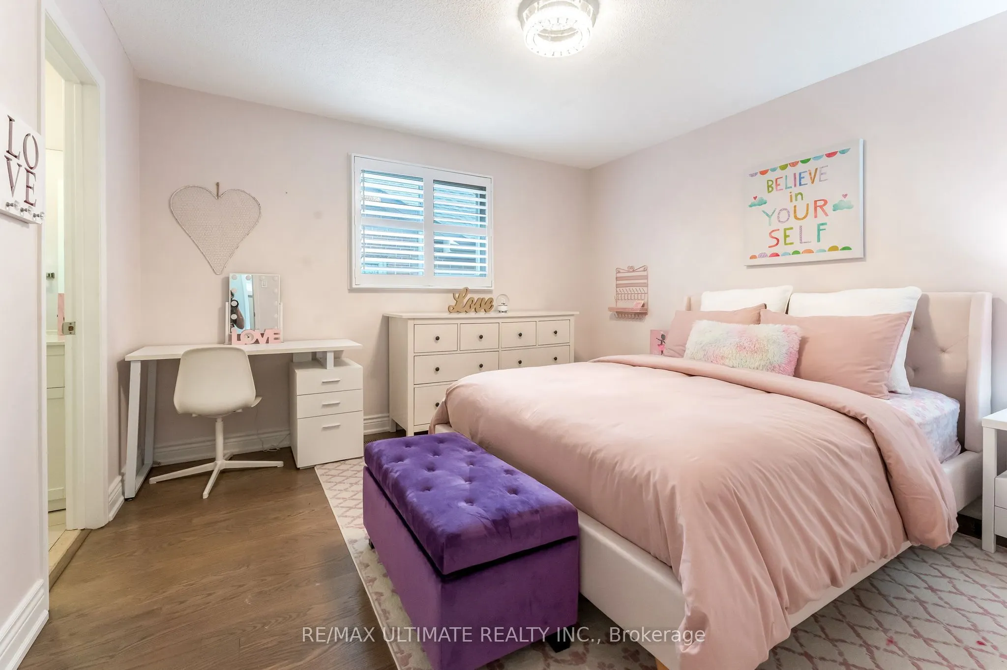 1689 Copseholm Trail