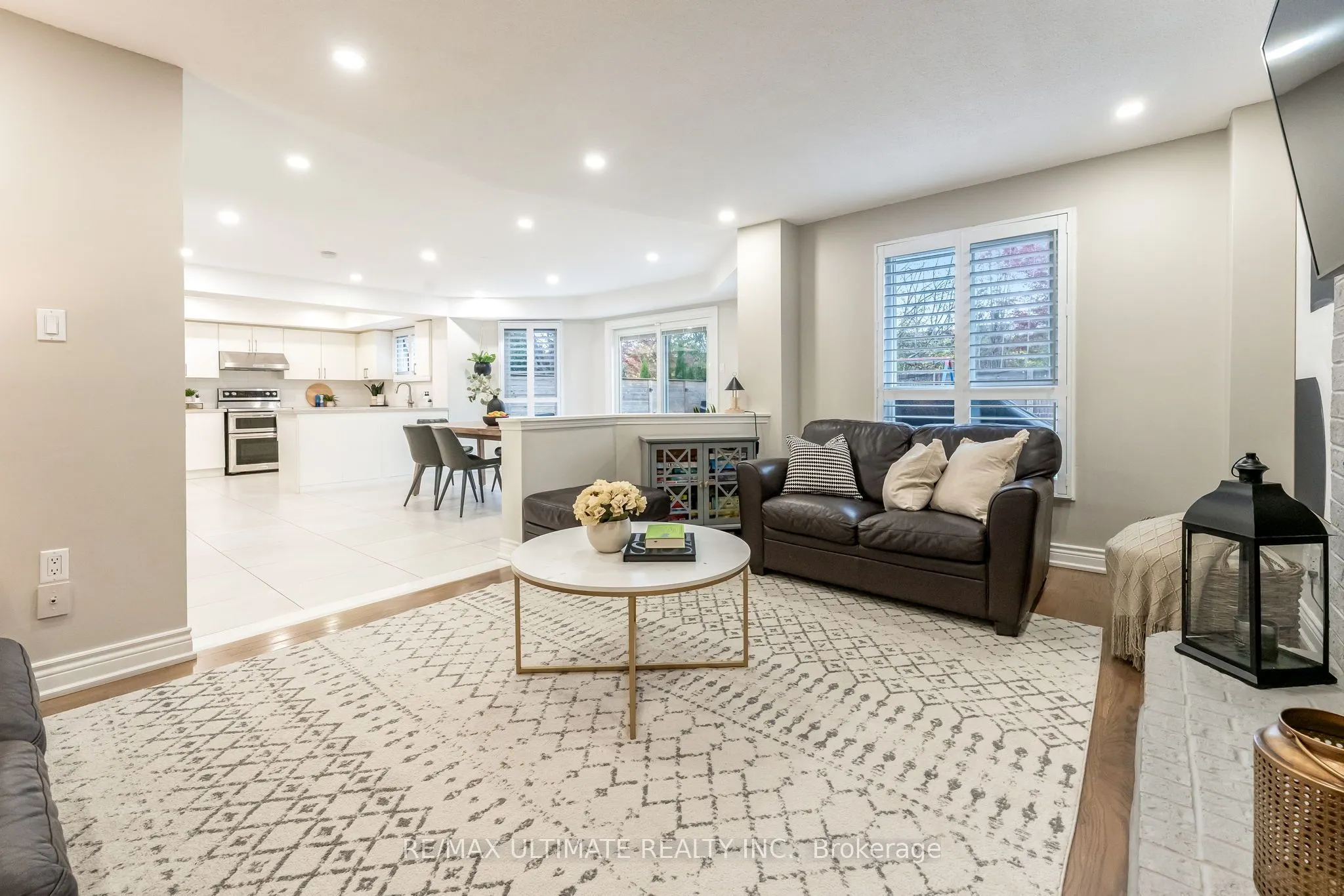 1689 Copseholm Trail