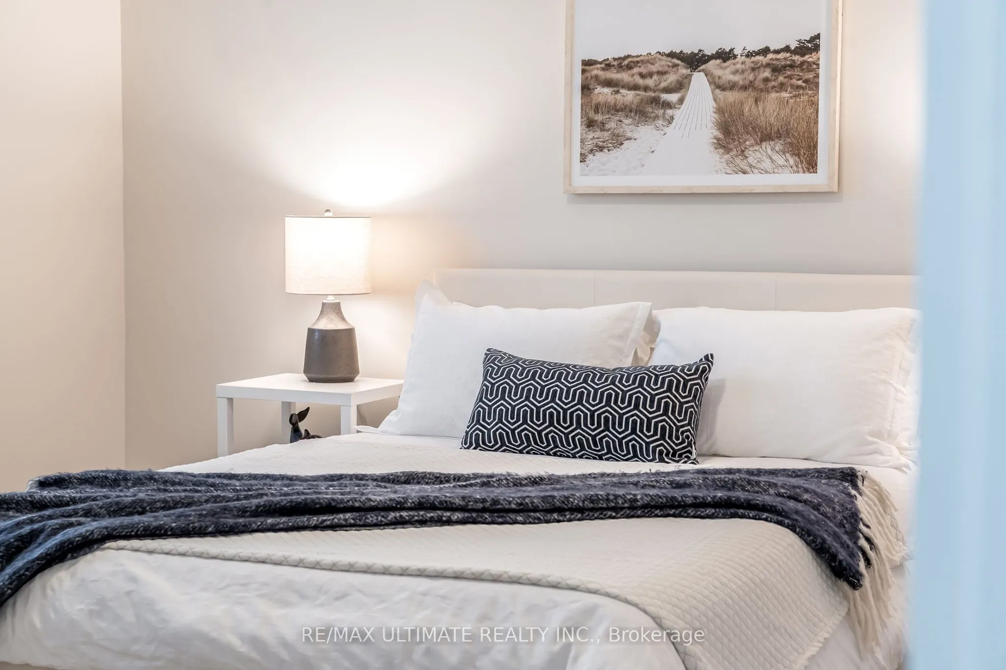 1689 Copseholm Trail