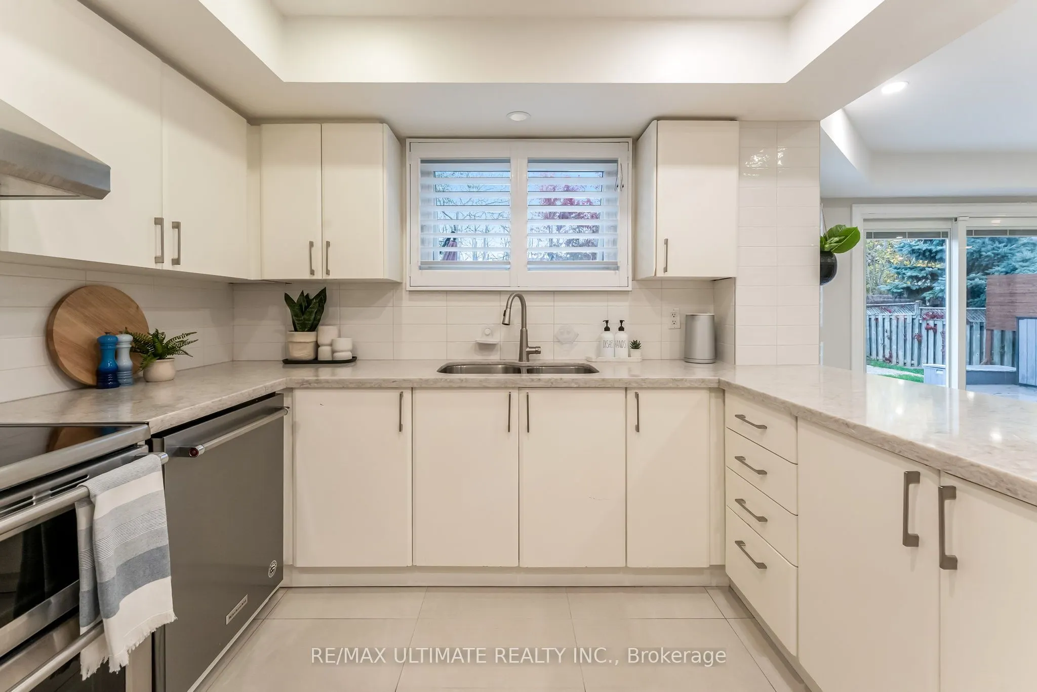 1689 Copseholm Trail