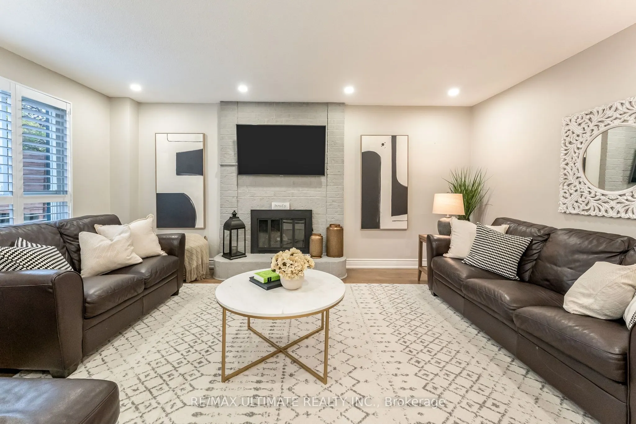 1689 Copseholm Trail