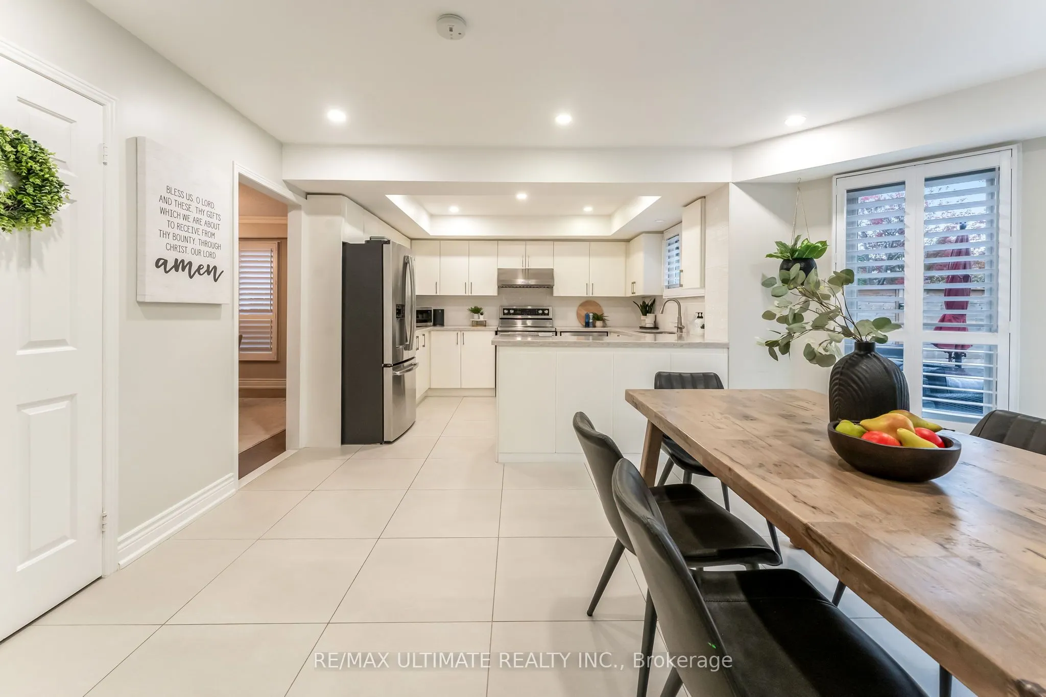 1689 Copseholm Trail