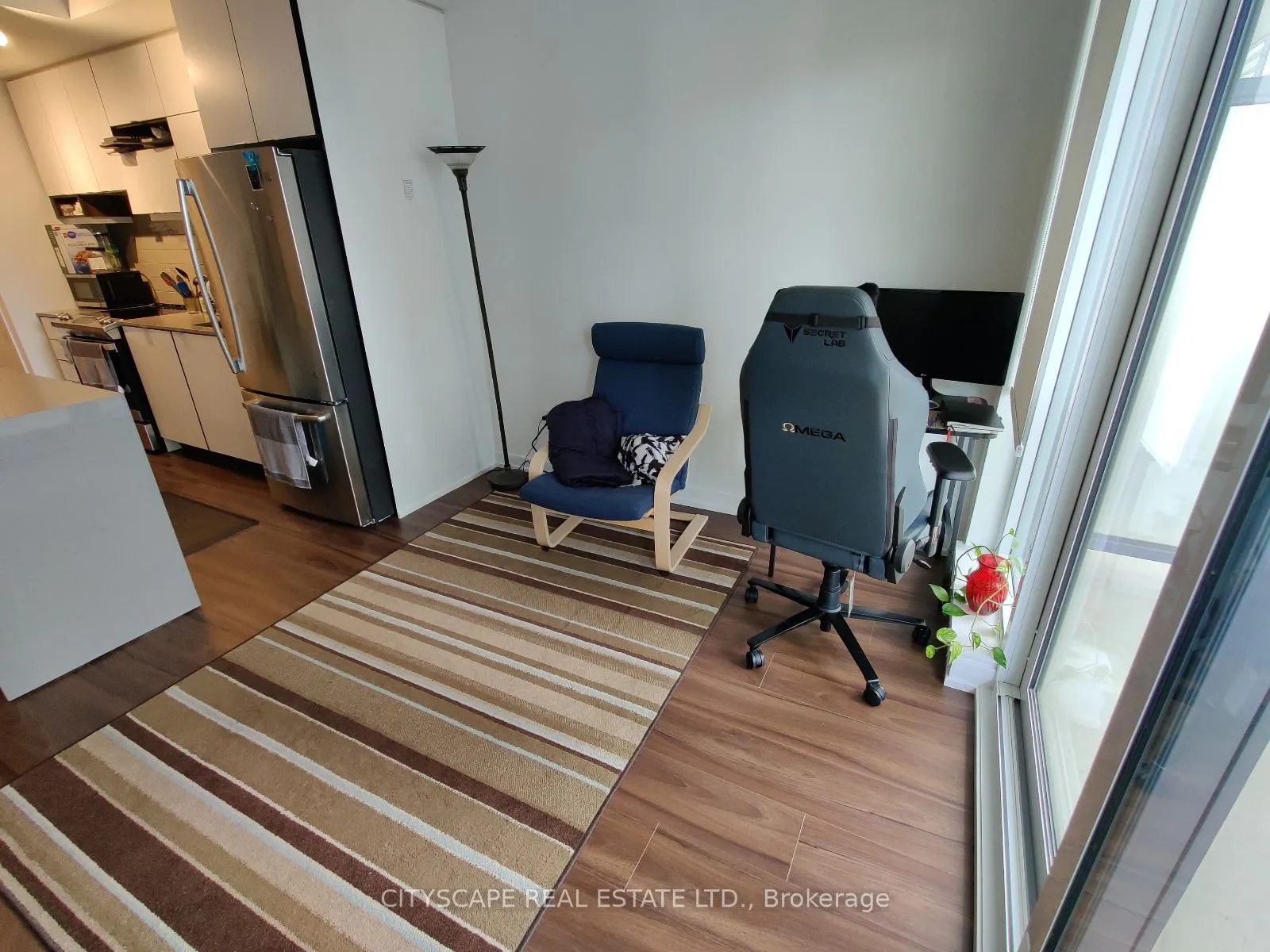 4065 Confederation Parkway, #912