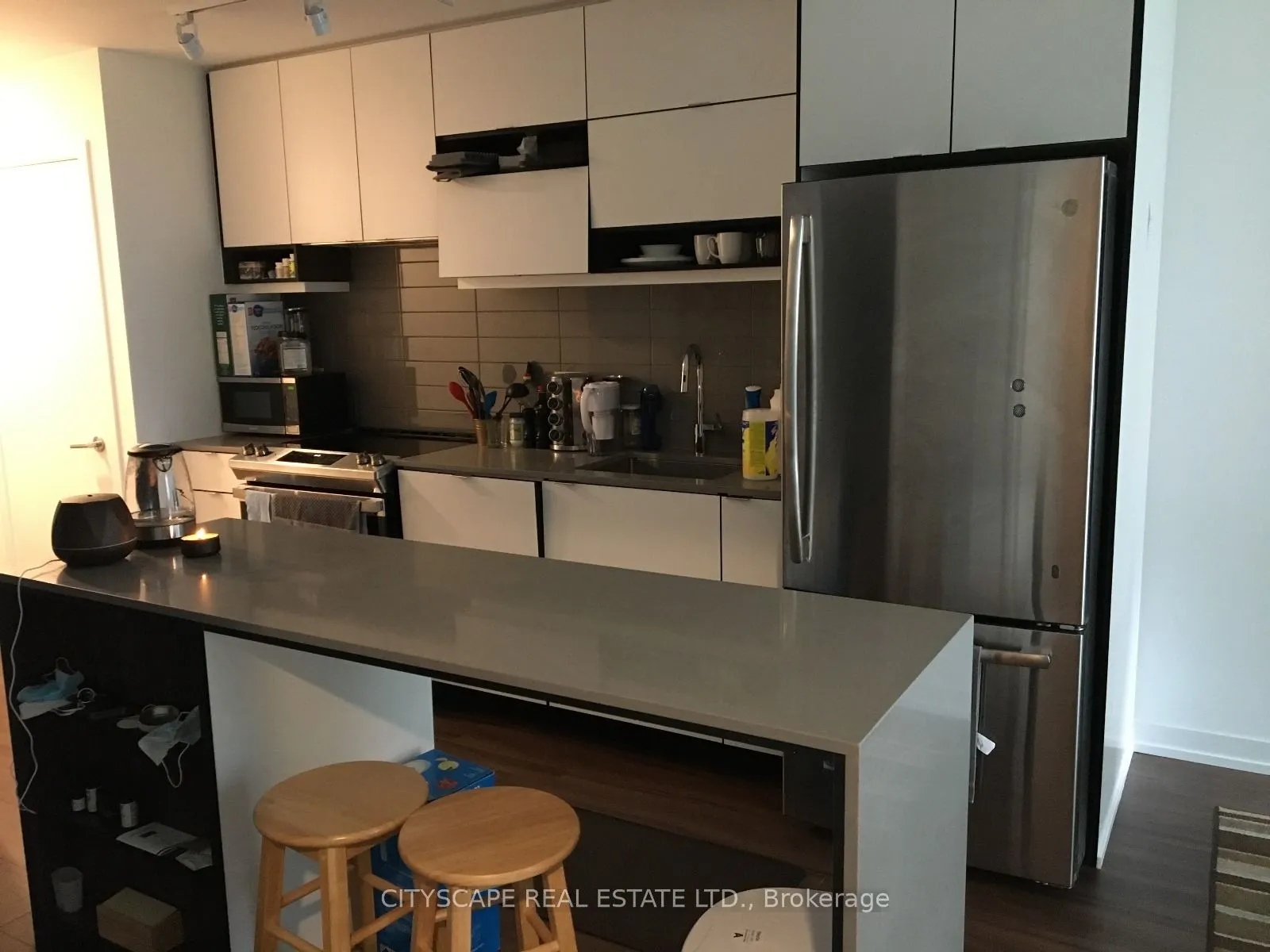 4065 Confederation Parkway, #912