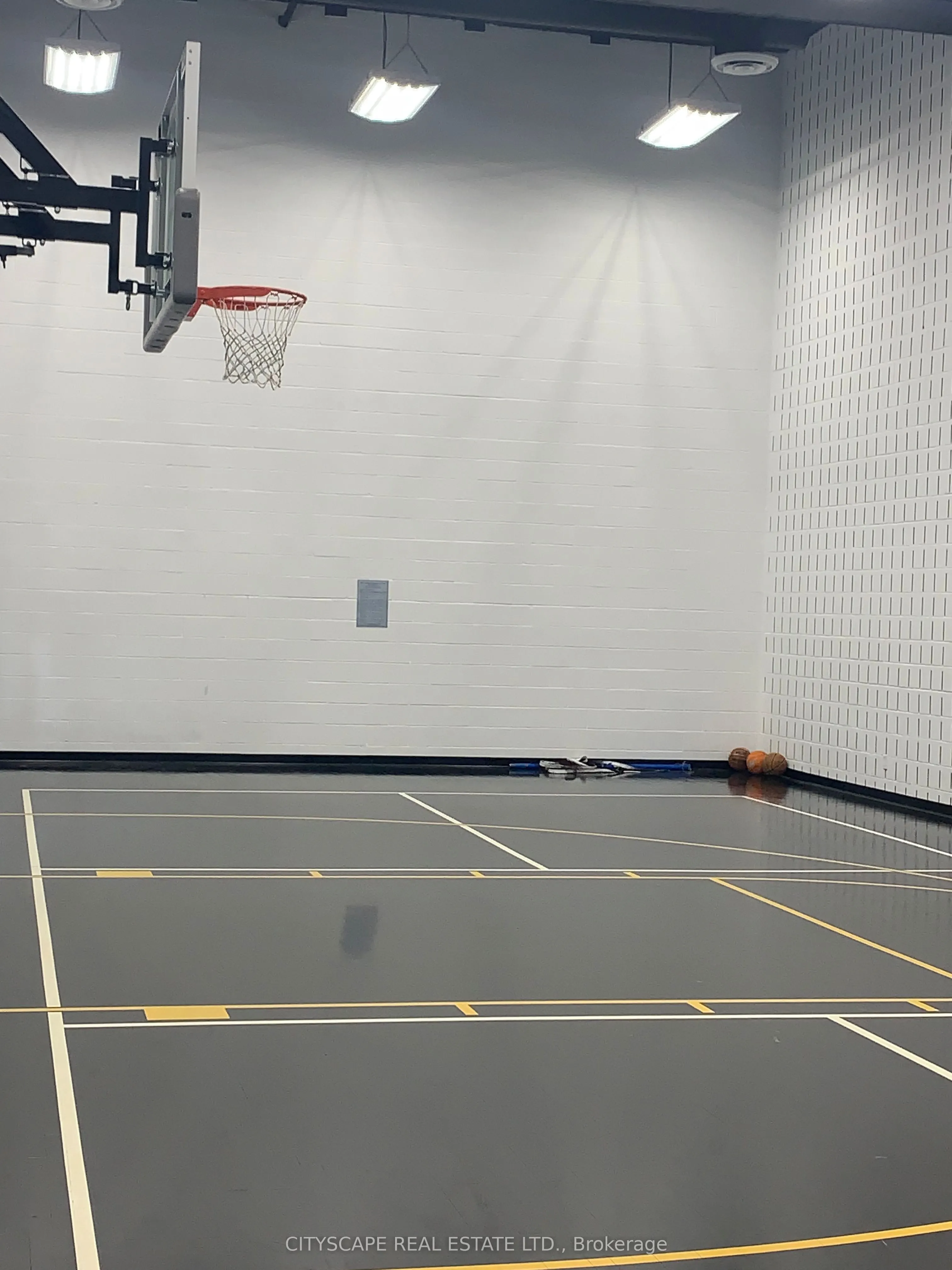 4065 Confederation Parkway, #912